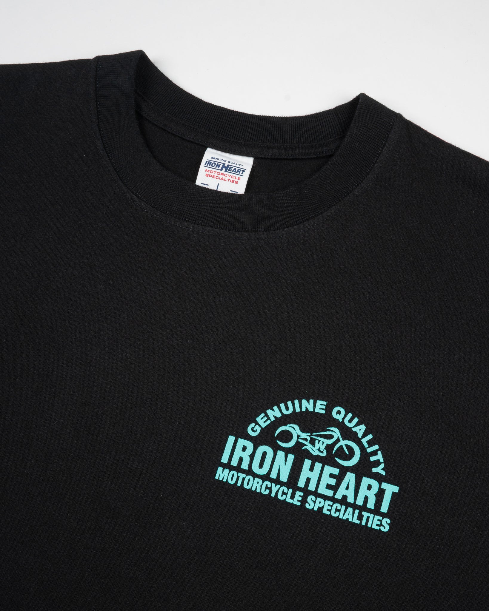 IHT-2504-BLK 7.5oz Printed Loopwheel Crew Neck T-Shirt - Black - 2