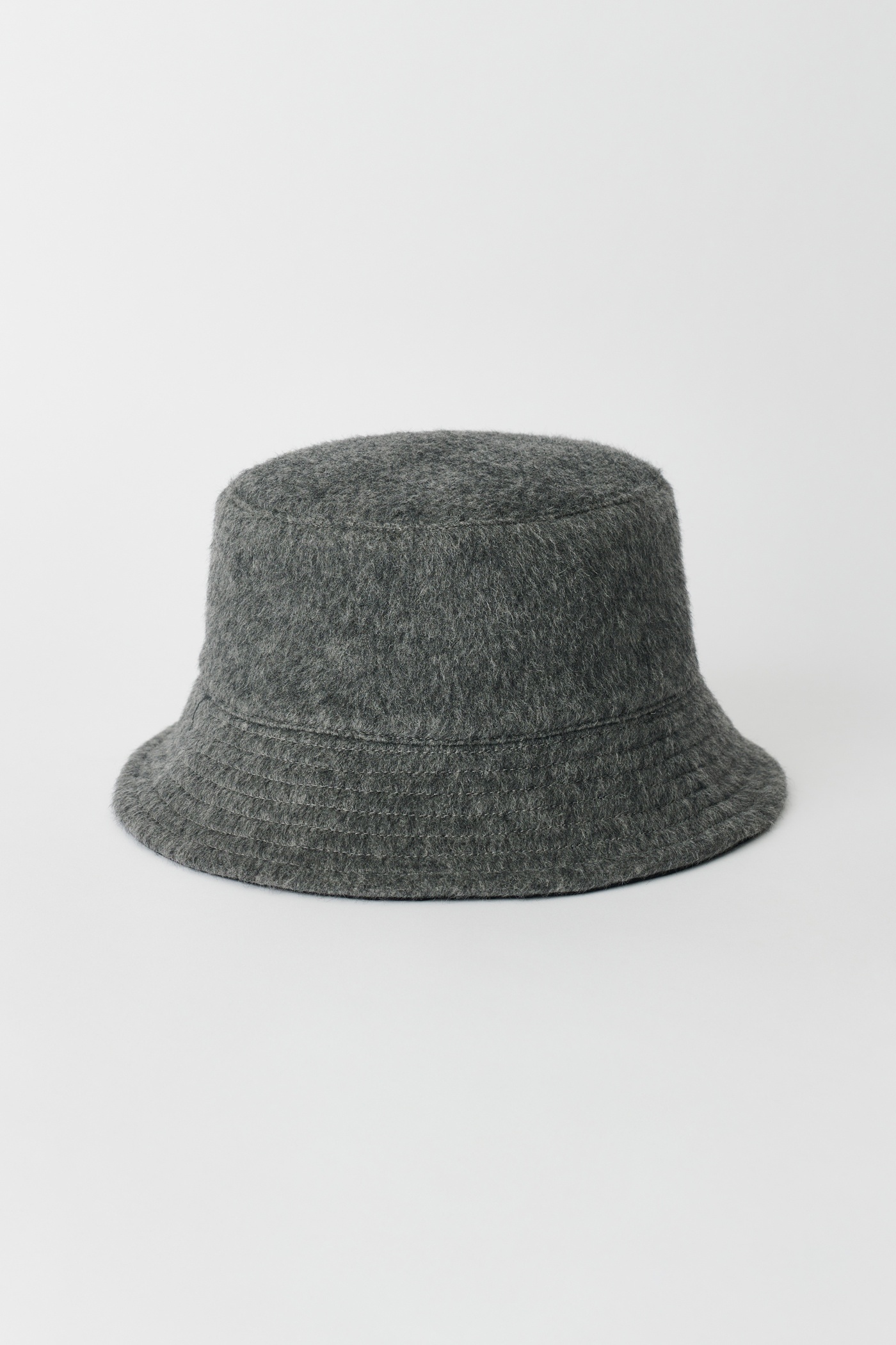 Bucket Hat Island Grey Hairy Mohair. - 2