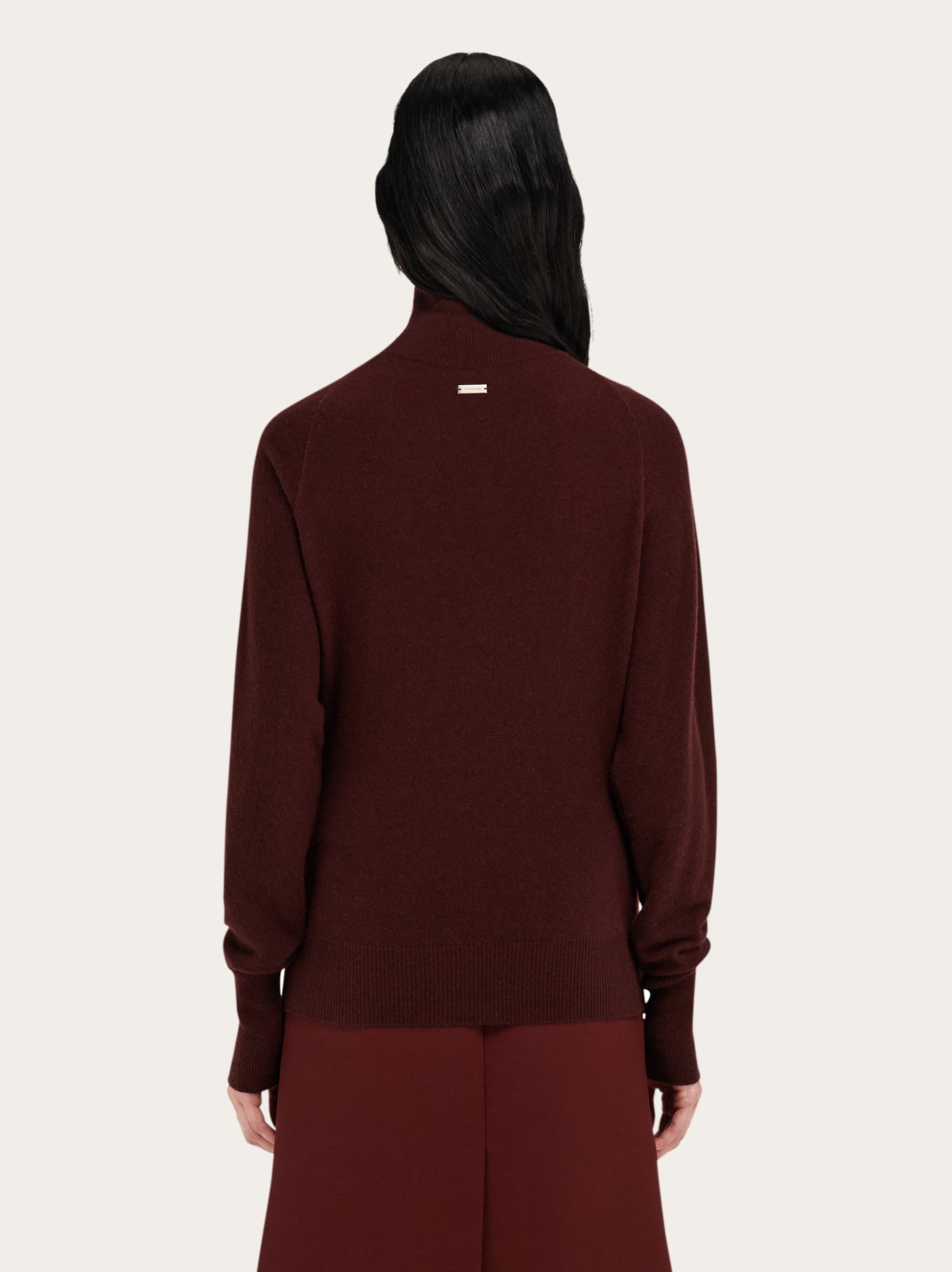 Knitted mock neck top with cut out detail - 3