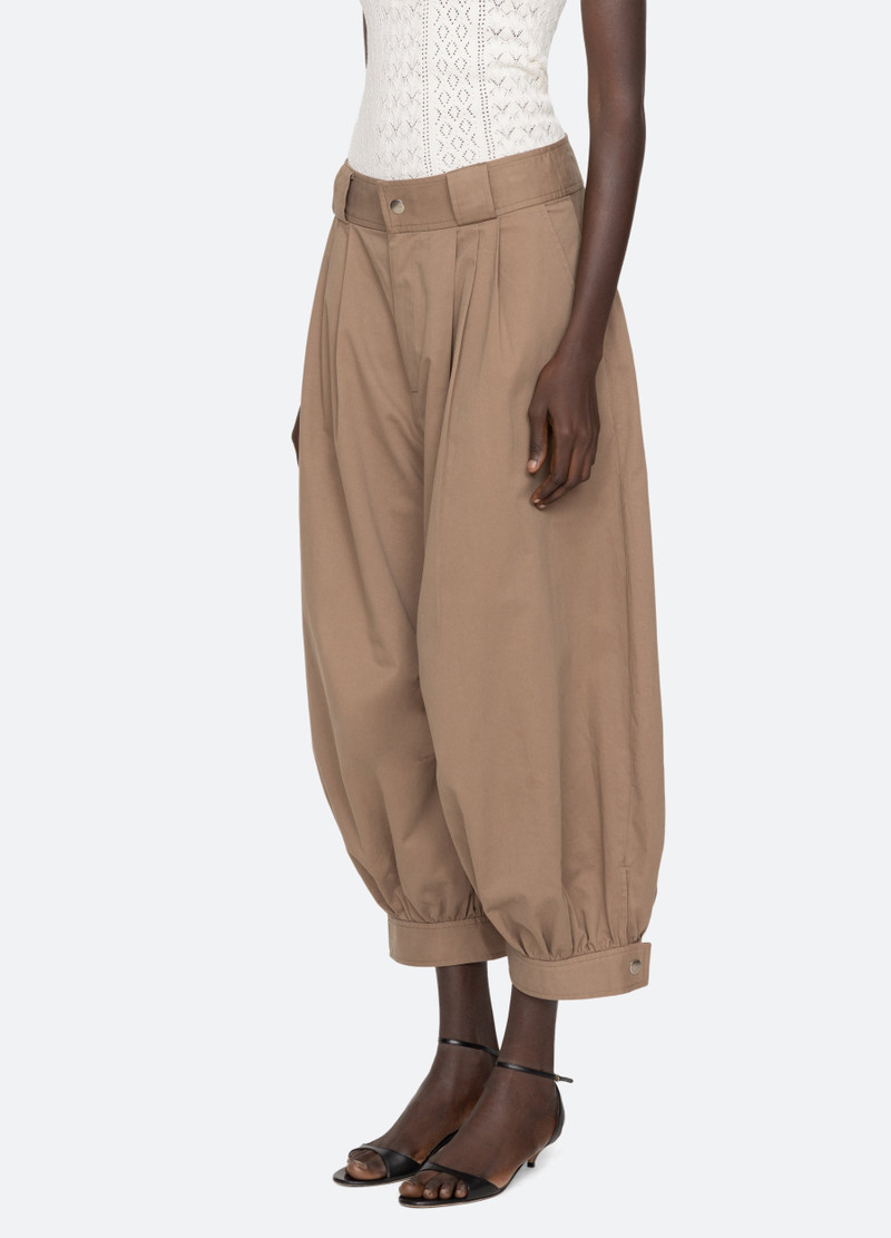 Lois Pants 4