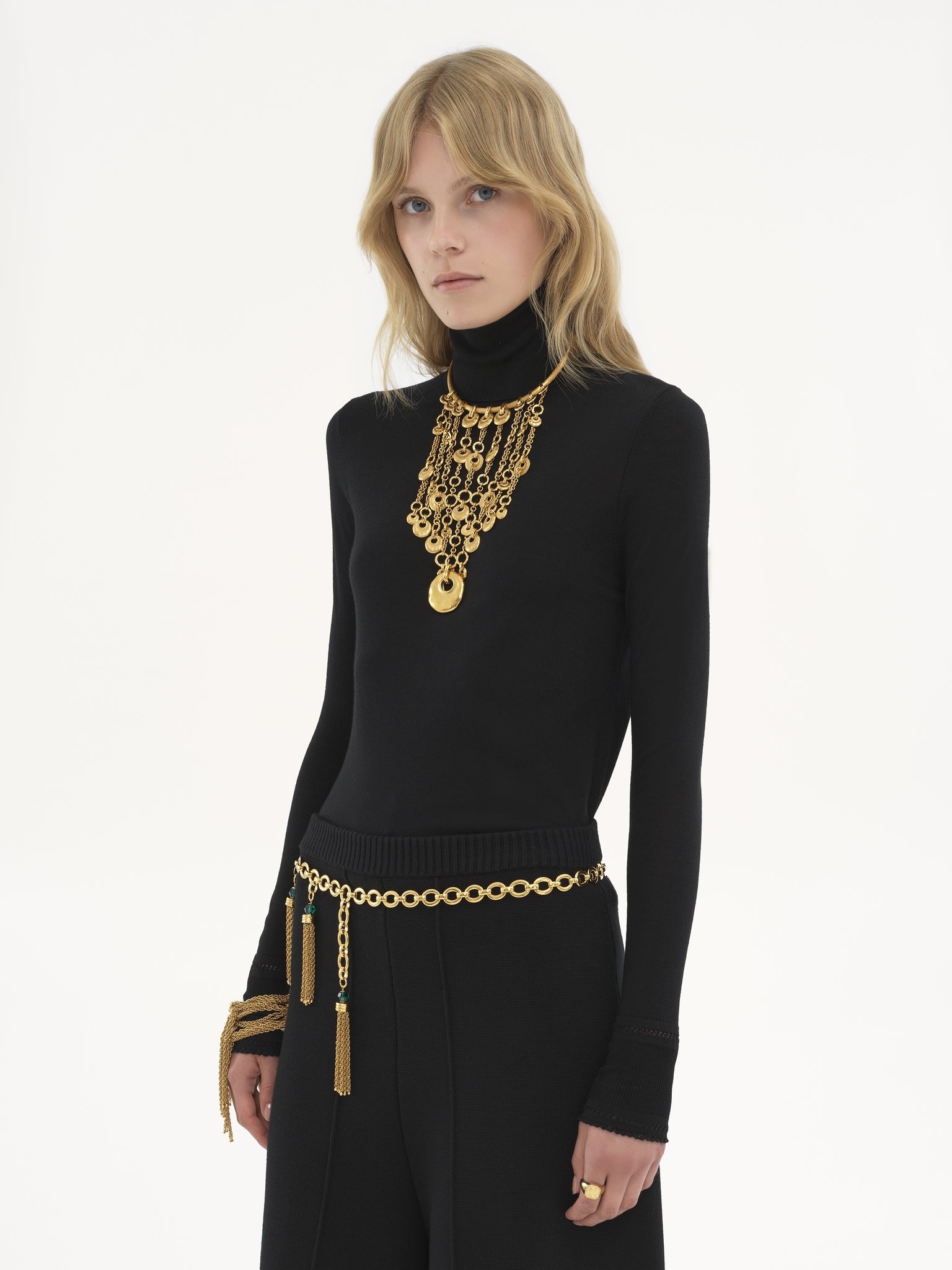 FITTED TURTLENECK IN WOOL KNIT - 4