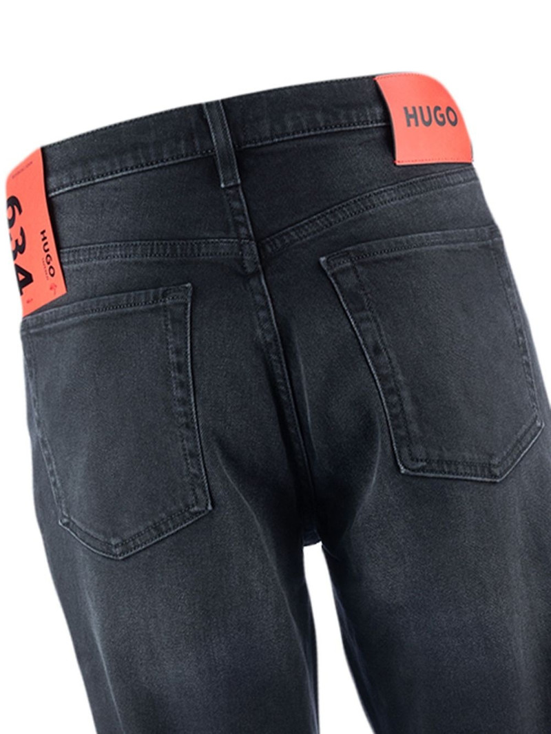 HUGO logo-patch tapered jeans outlook