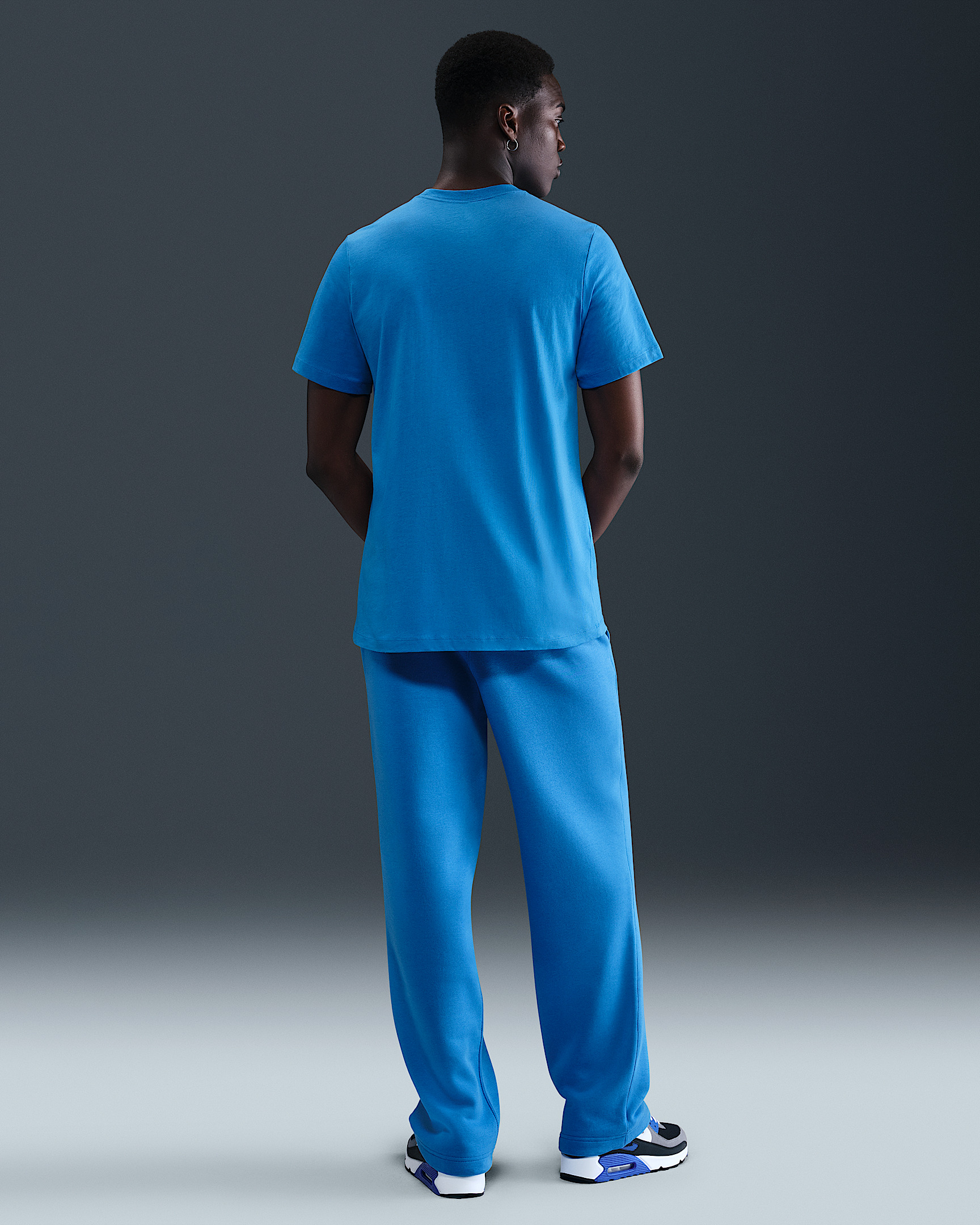 Nike Sportswear Club Men's T-Shirt - 5