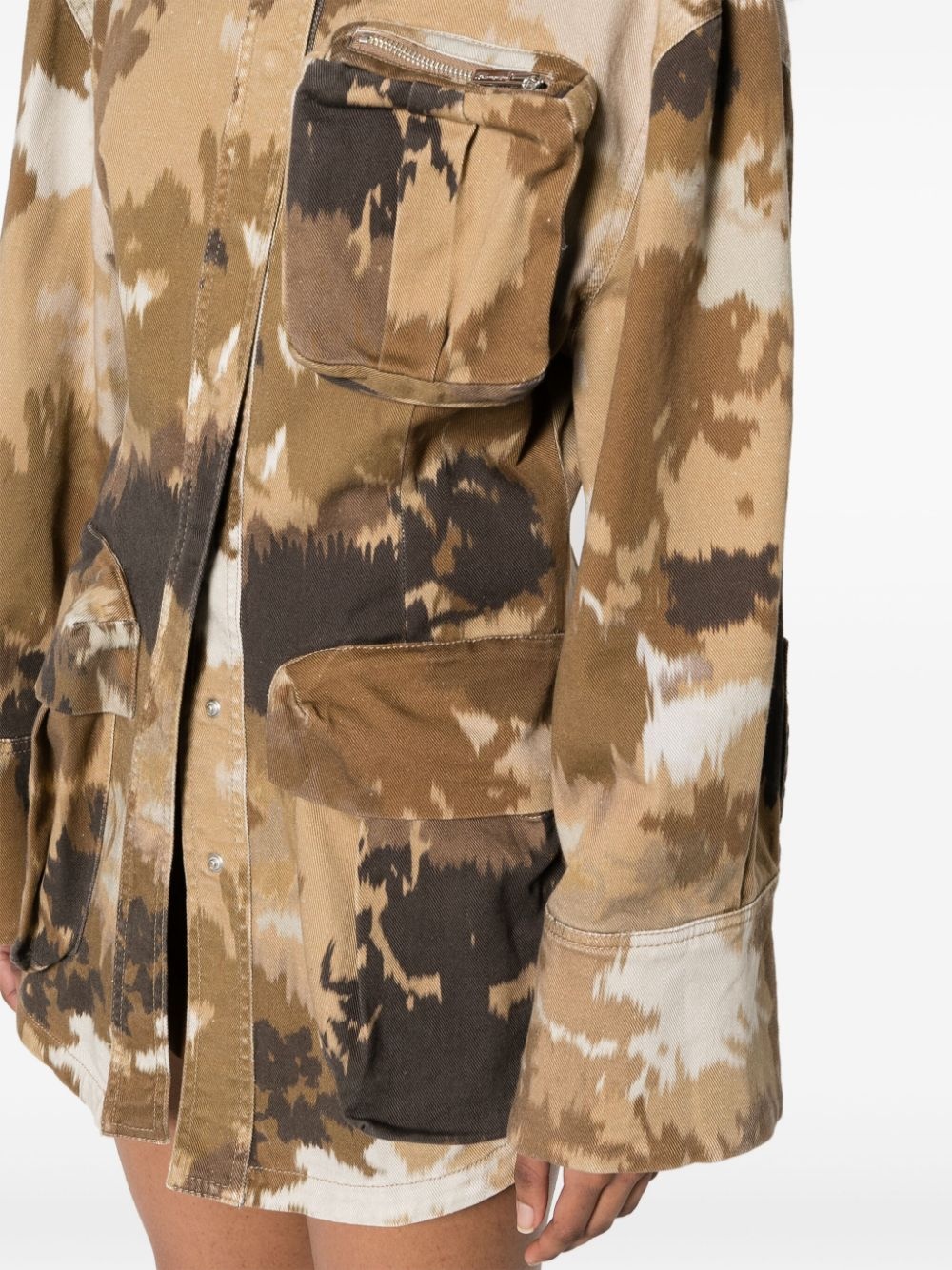 camouflage-print shirt jacket - 5