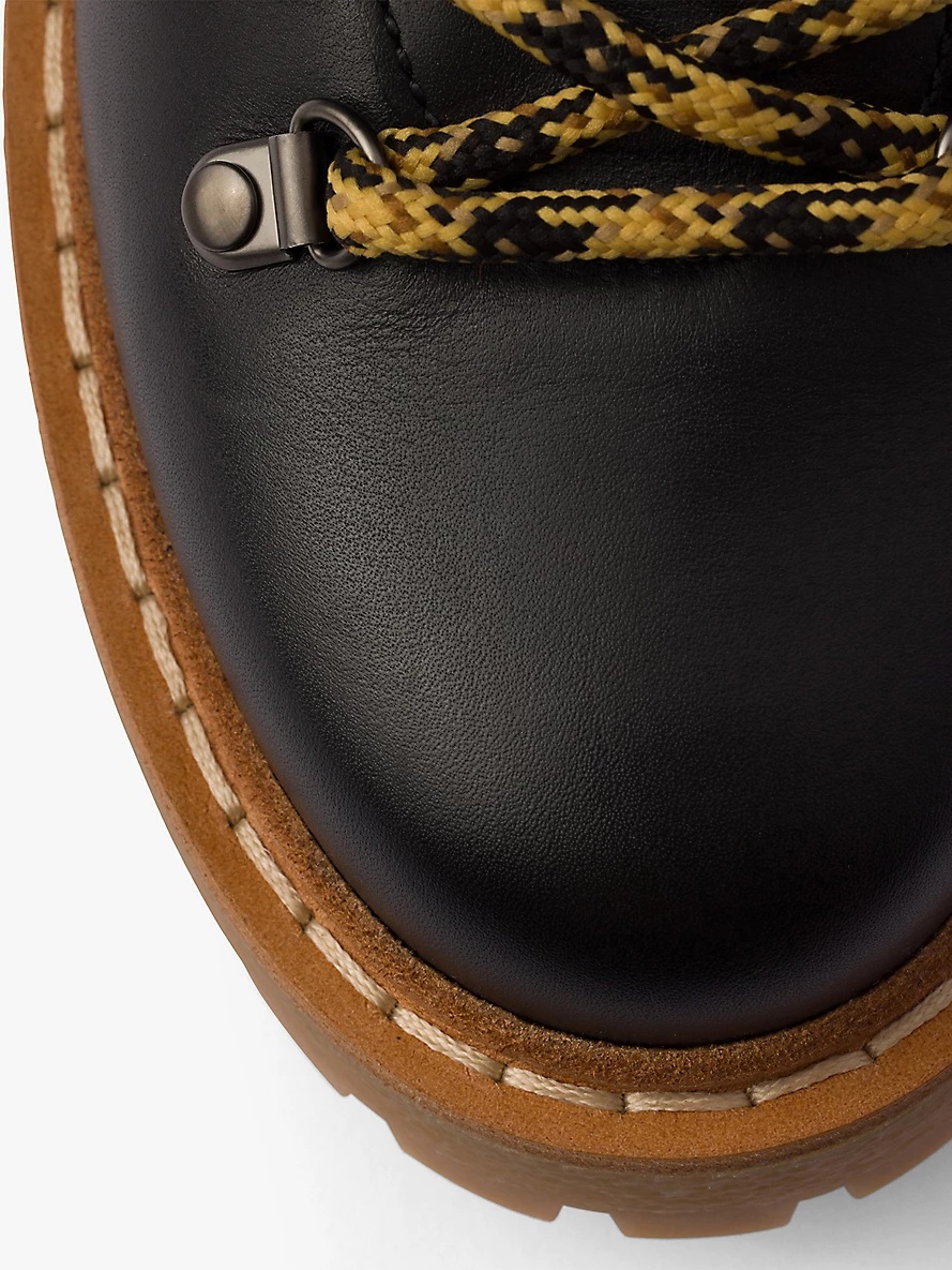 Brand-plaque leather ankle boots - 6