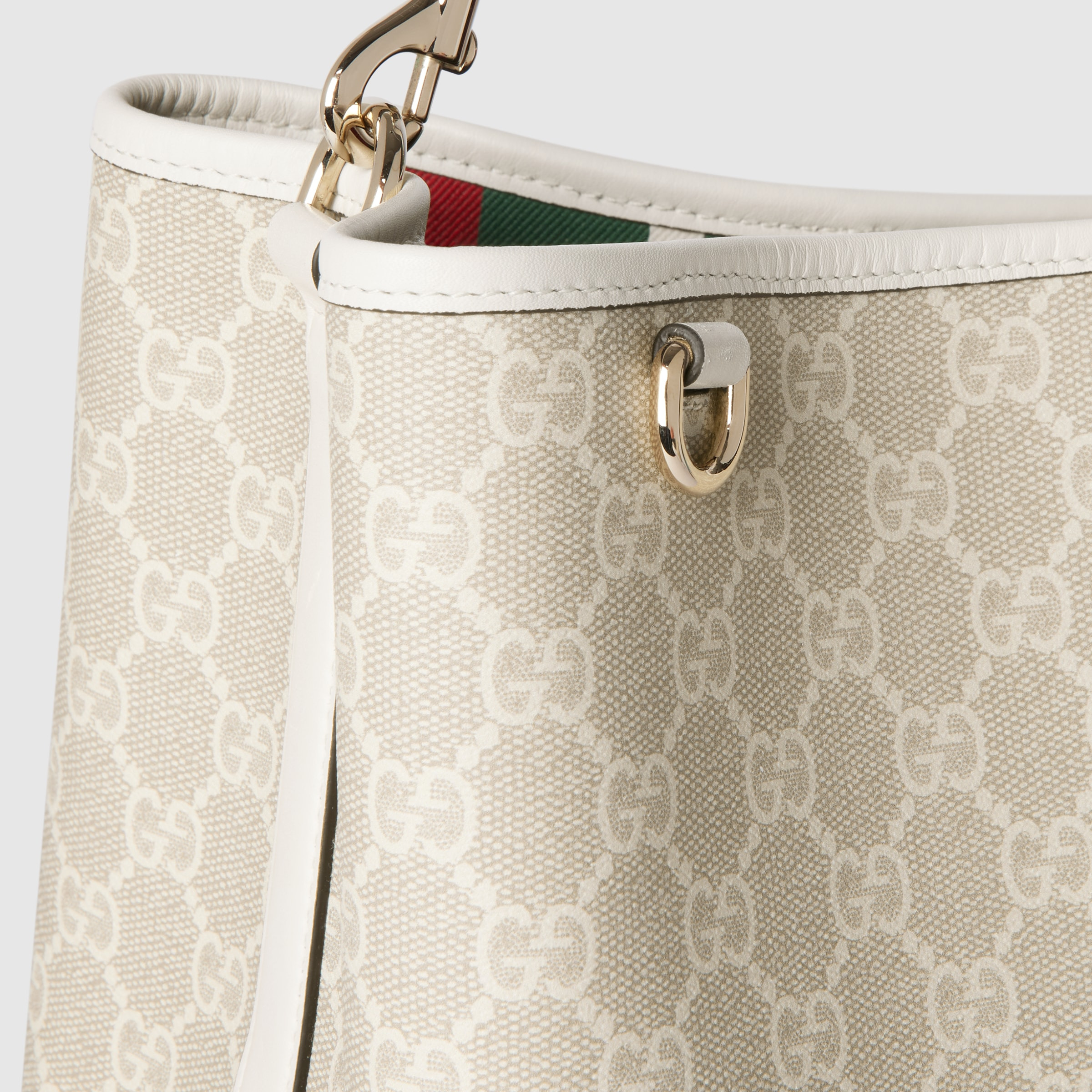 GG Emblem small shoulder bag - 11