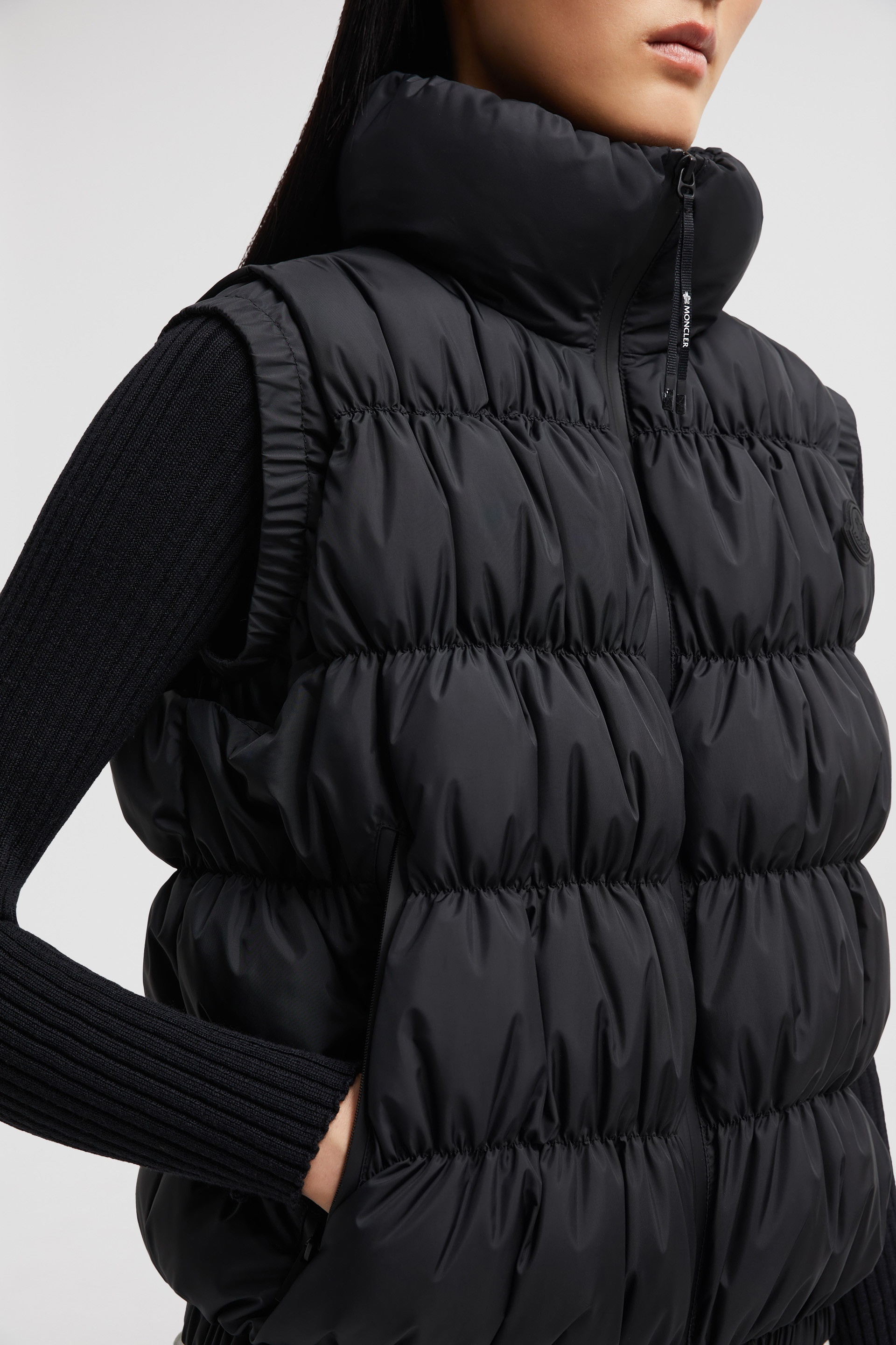 Apriate Down Vest - 6