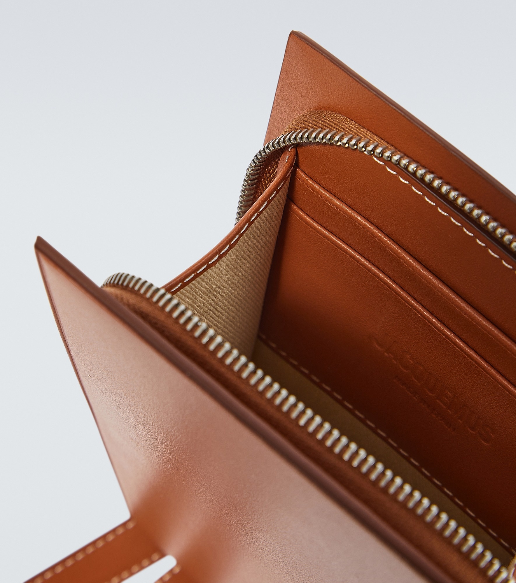 Le Gadju leather wallet with strap - 4