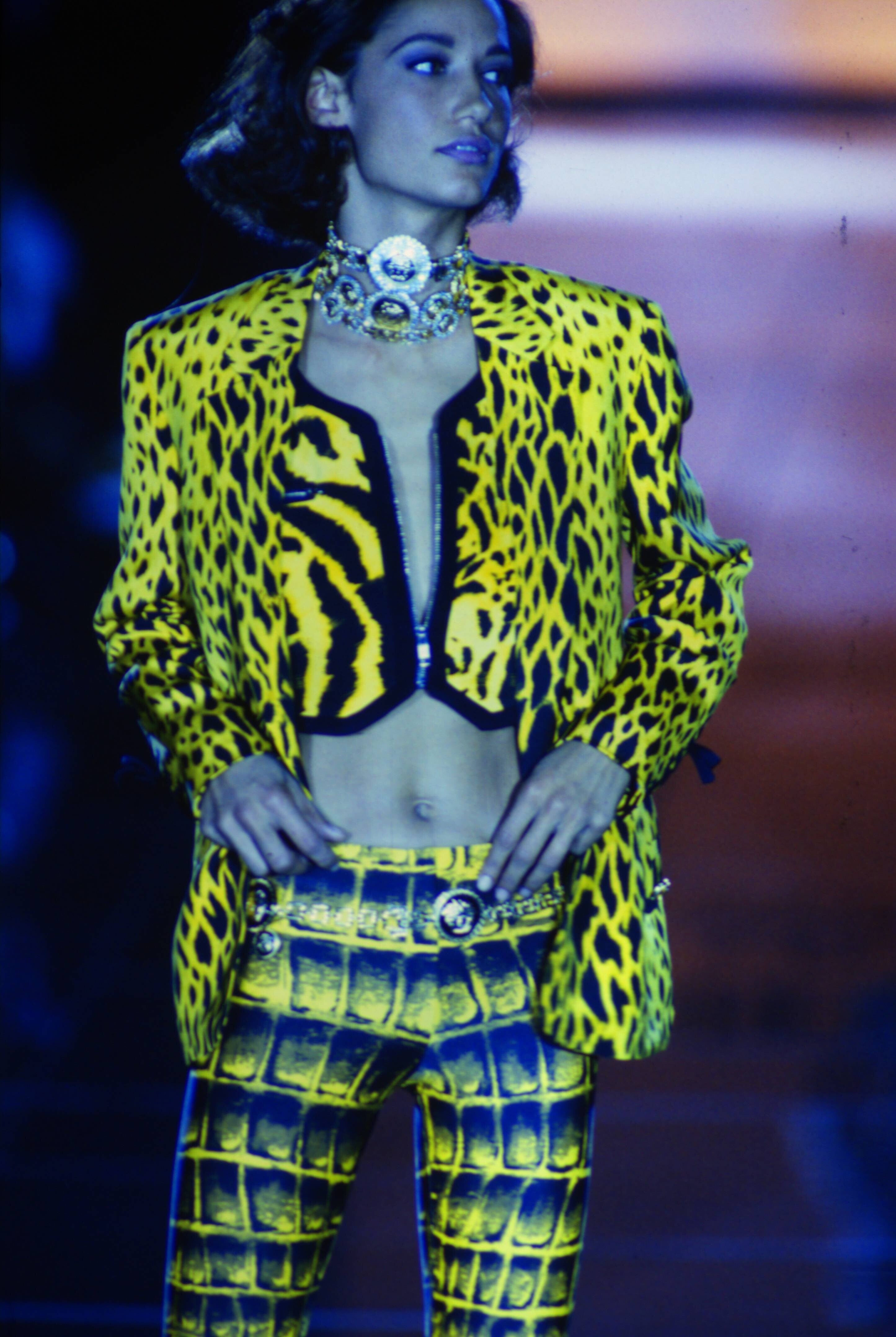 MONUMENTAL Gianni Versace Spring 1992 ANIMALIER Runway Leopard Print Silk Blazer Skirt Set 42 - 7