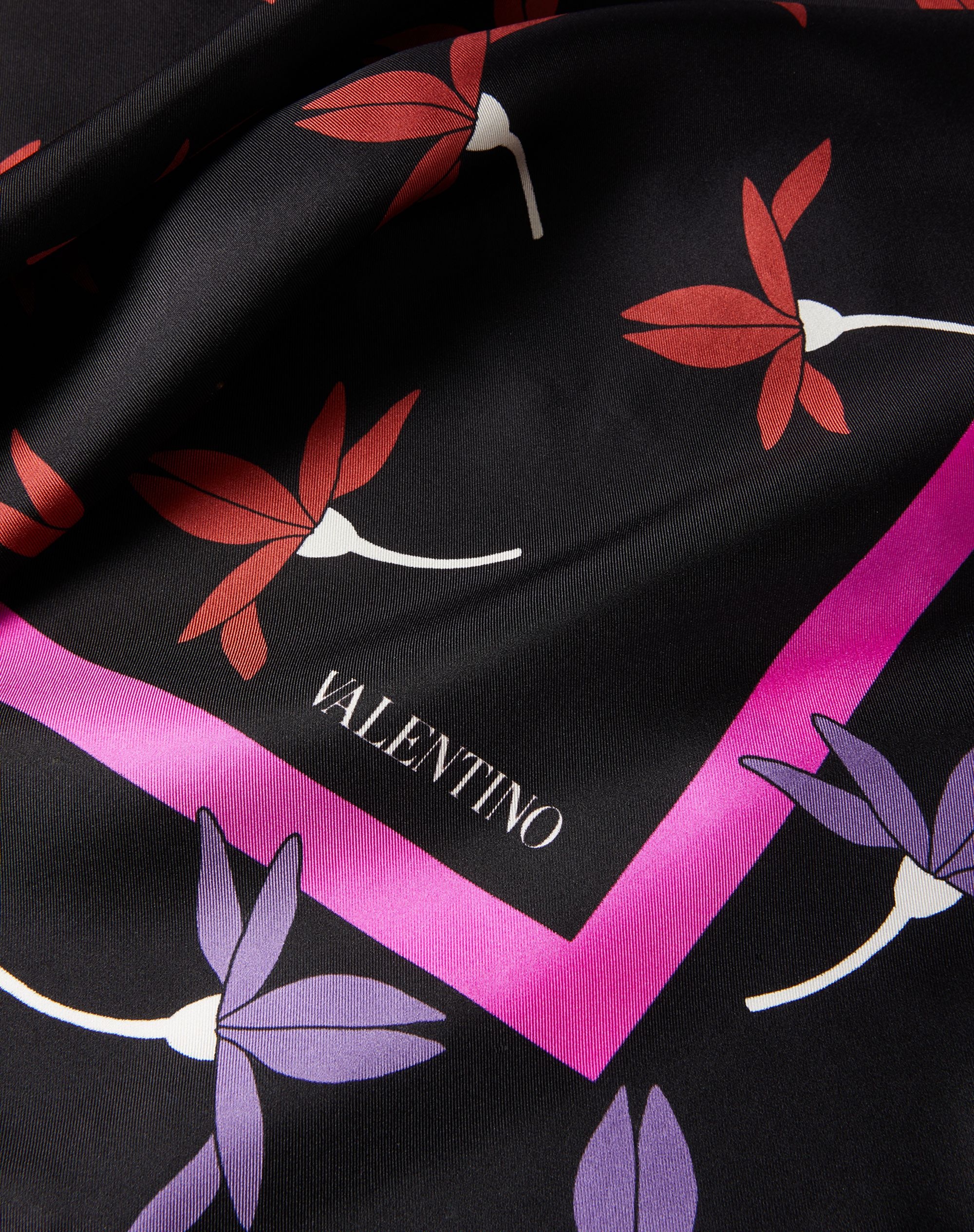 FOULARD WITH VALENTINO FAIRY FLOWERS PRINT IN SILK TWILL 90X90 CM - 2