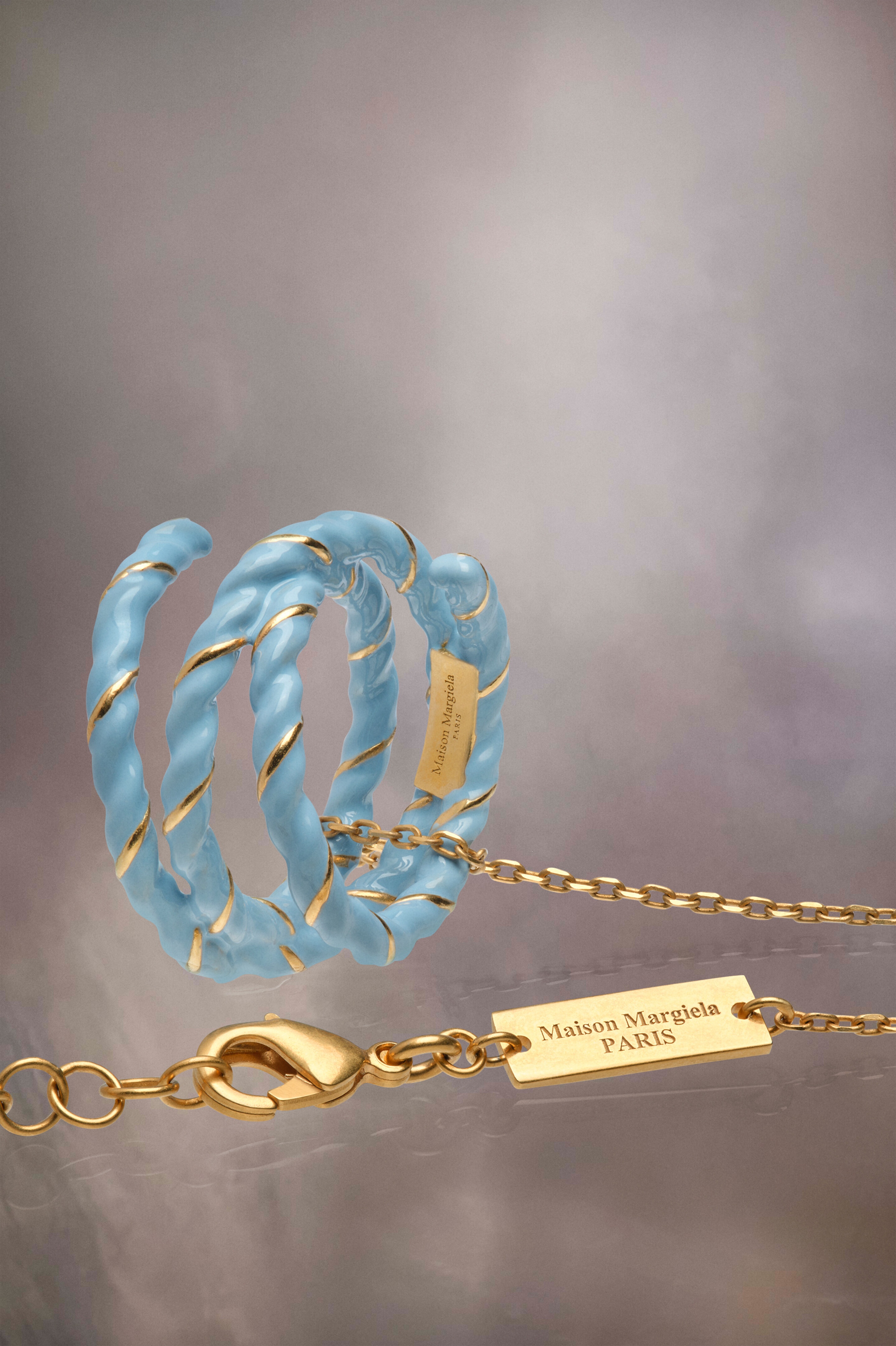 Laces necklace - 2