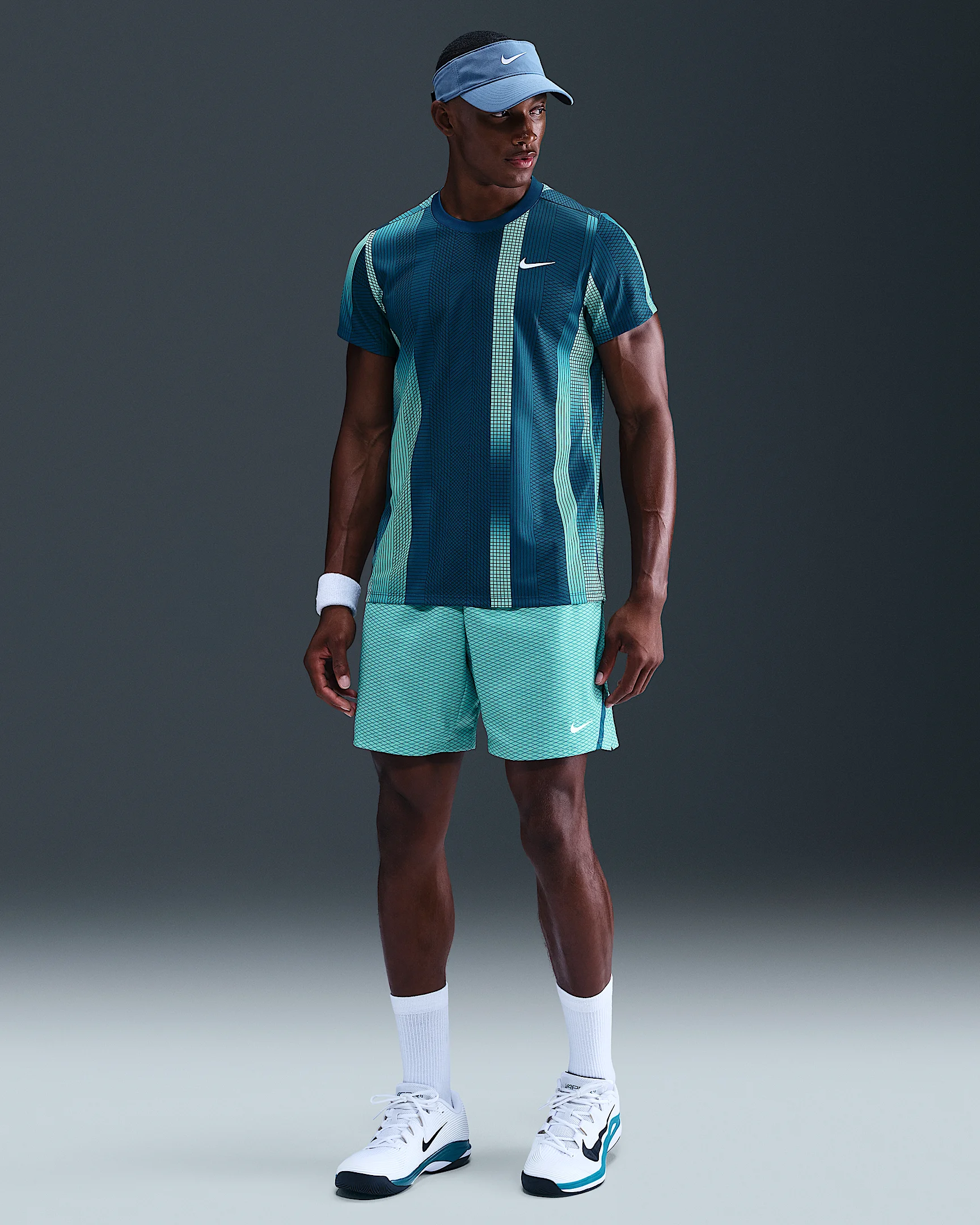 NikeCourt Victory Men's Dri-FIT 7" Tennis Shorts - 1