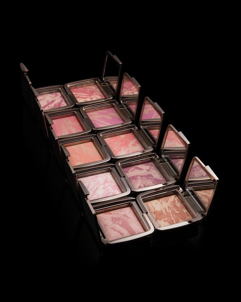 Ambient Lighting Blush 3