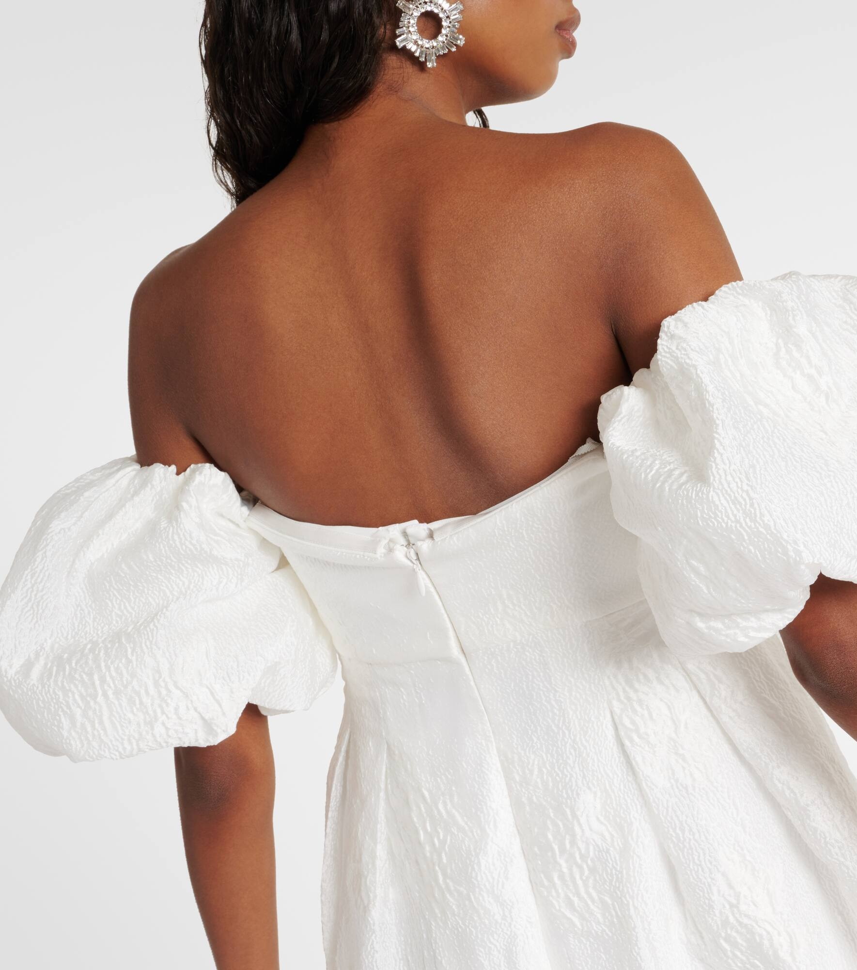 Matchworker puff-sleeve off-shoulder gown - 5