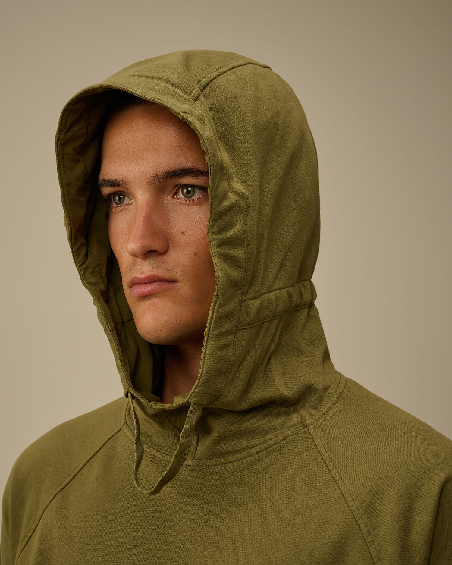 Light Fleece Hooded Lens Sweatshirt - 6
