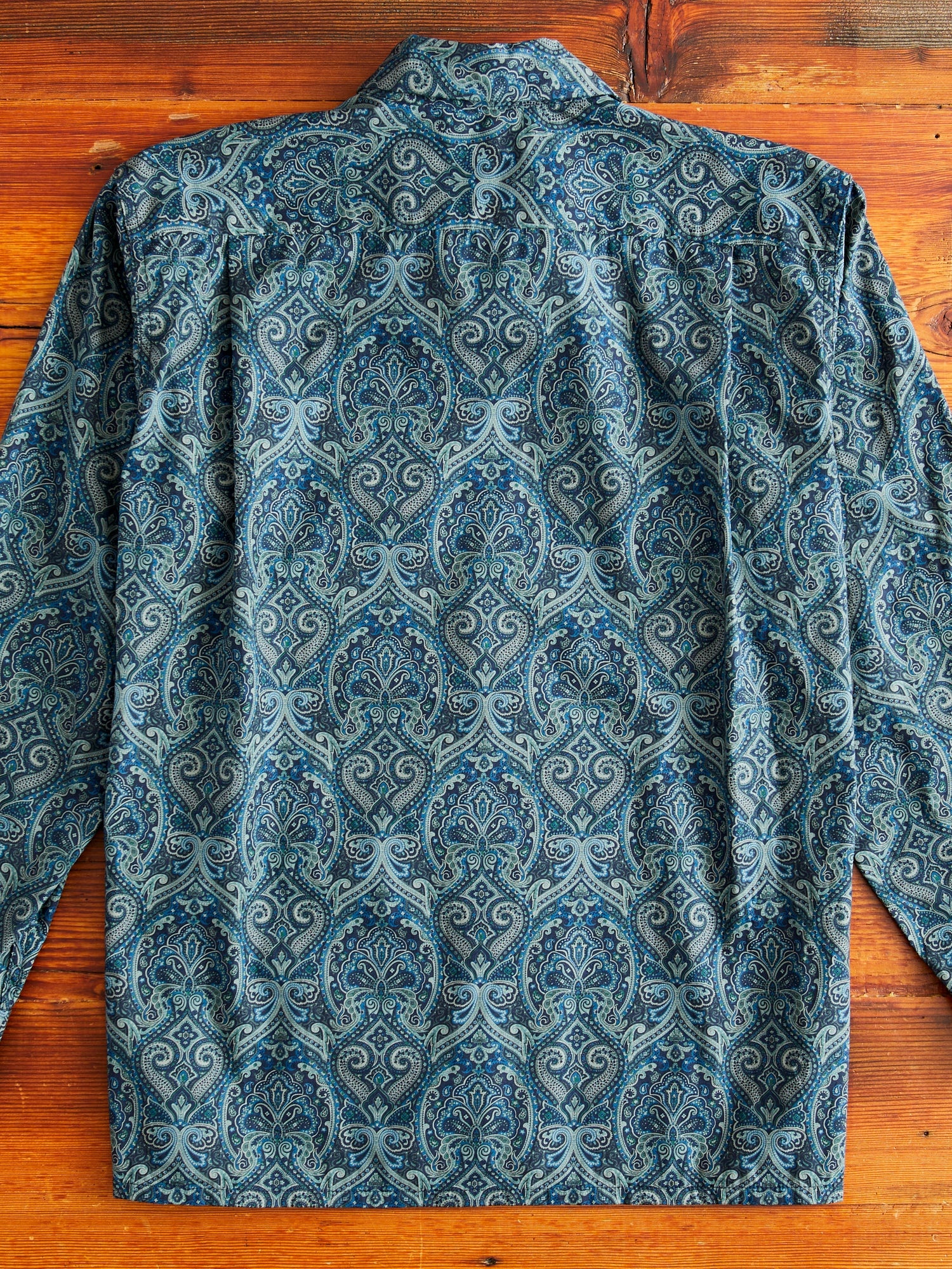 Classic Shirt in Navy Cotton Paisley Print - 11