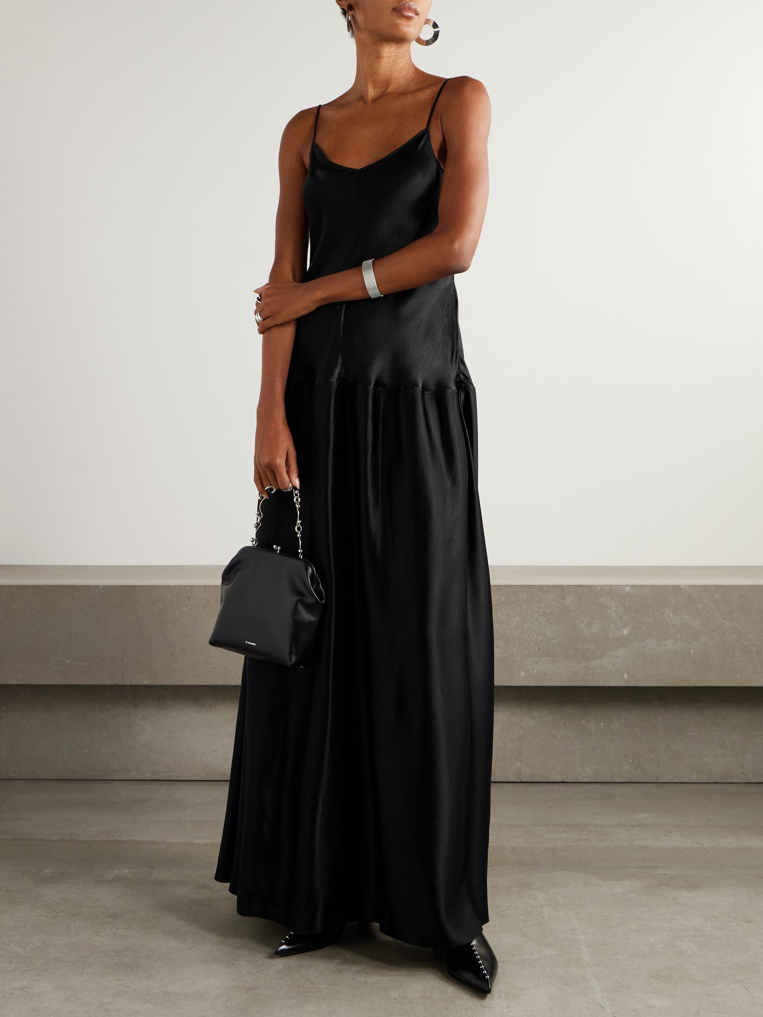 Layla hammered-satin maxi dress Black - 2