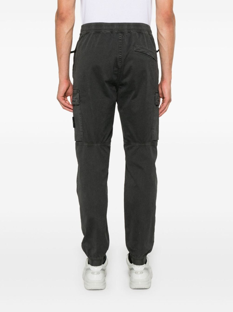 Compass-badge trousers 4