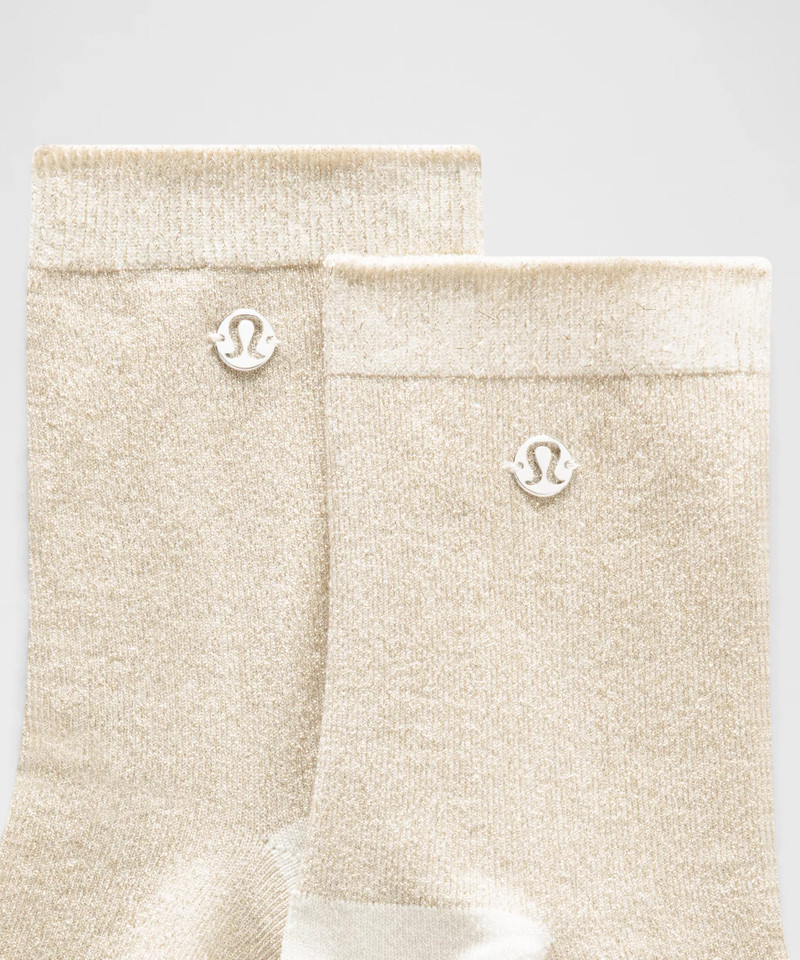 lululemon Unisex Glitter Quarter Socks outlook