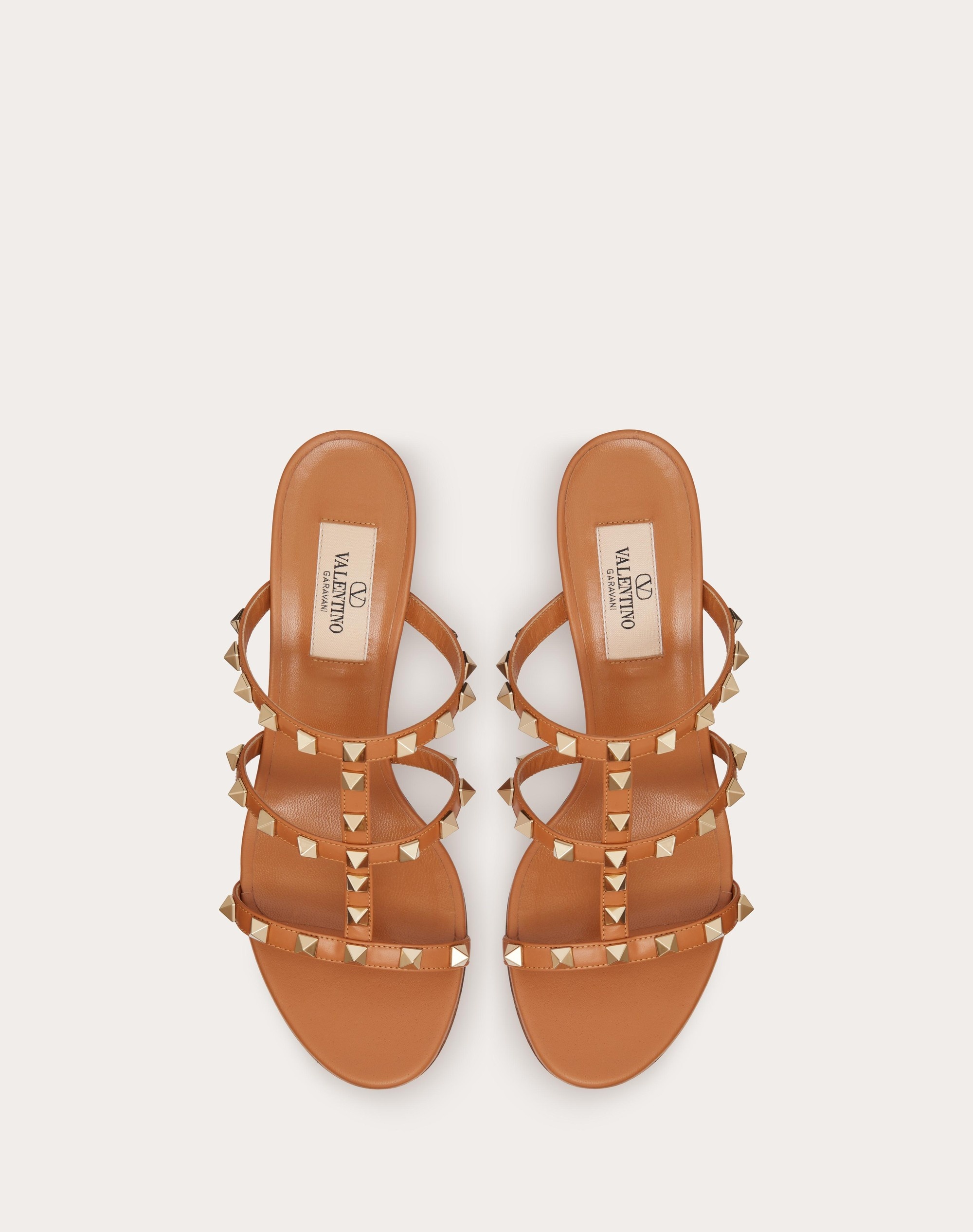 ROCKSTUD CALFSKIN LEATHER SLIDE SANDAL 60 MM - 4