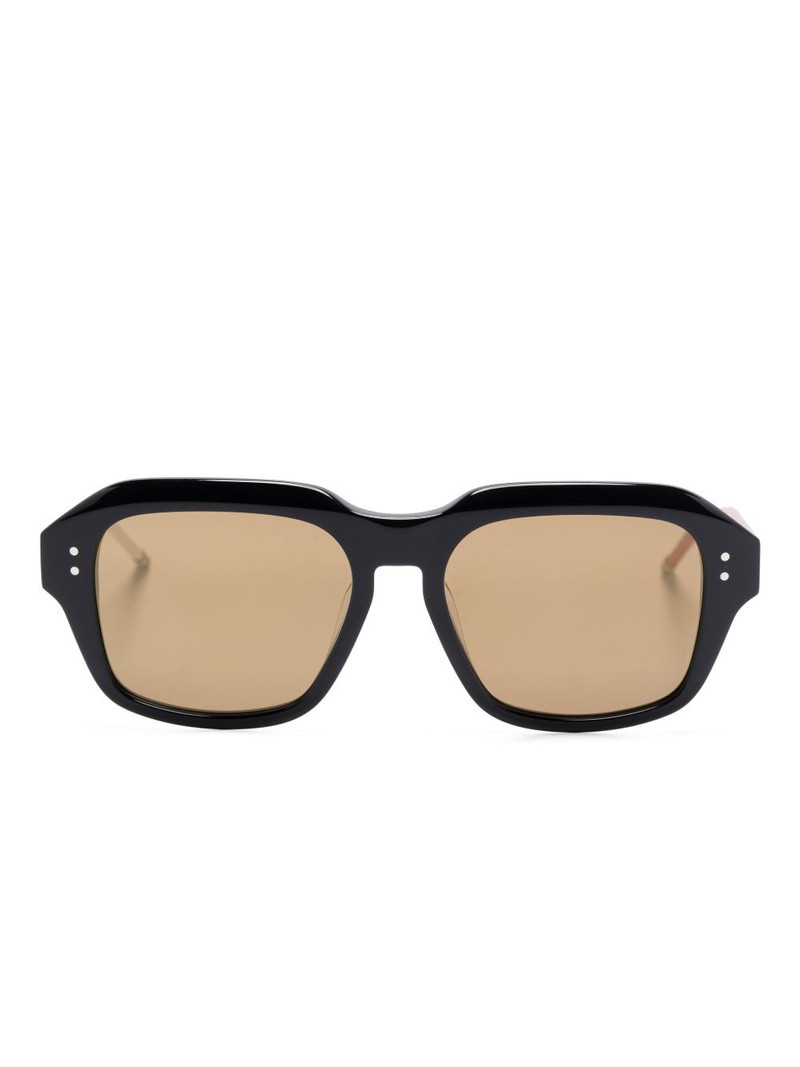oversize-frame sunglasses 1