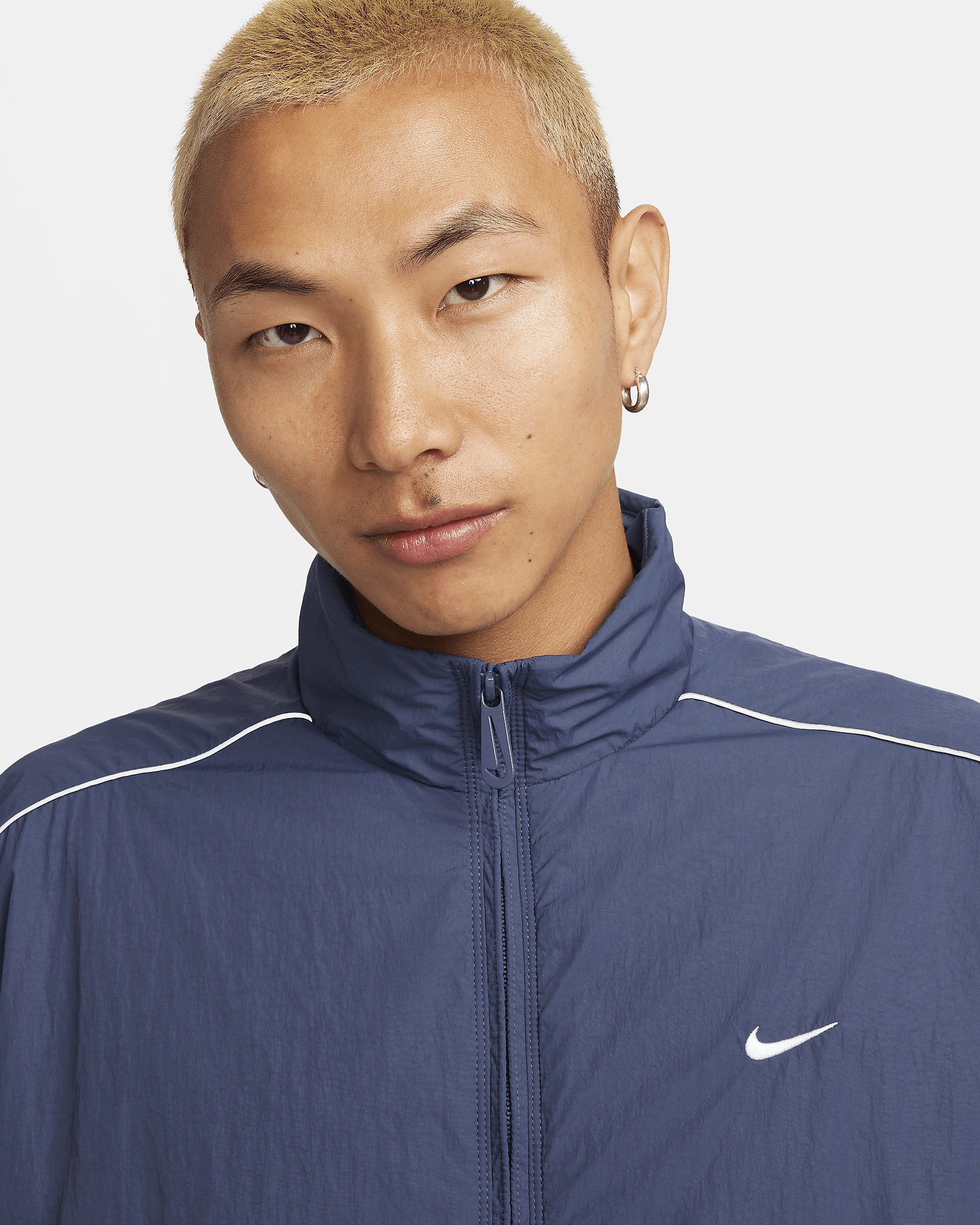 【美品】NIKE Solo Swoosh Woven Track Jacket Nike Men's Sportswear Solo Swoosh Woven Track Jacket