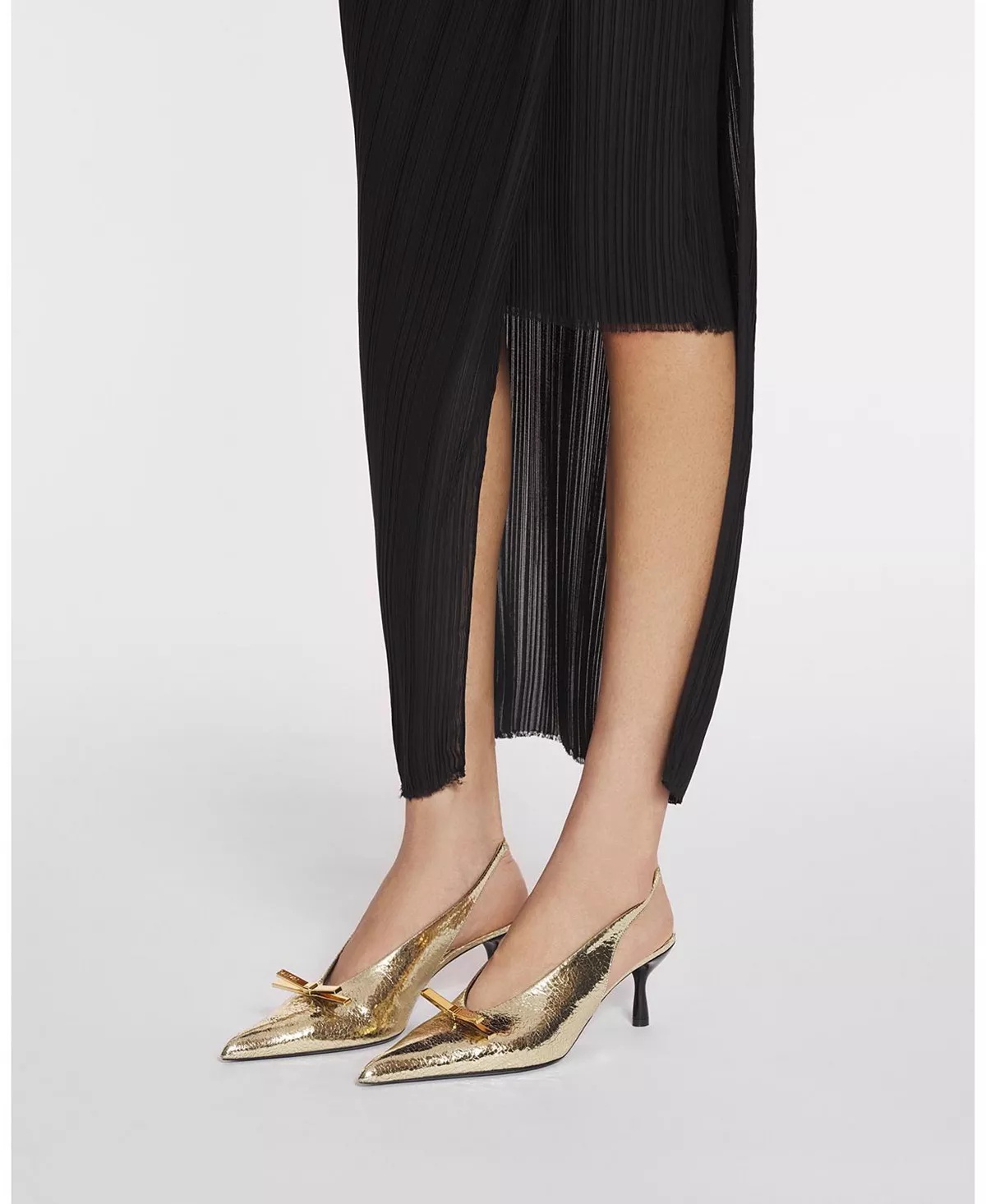 Women's Bow Slingback Pumps In Crackled Metallic Leather - 2