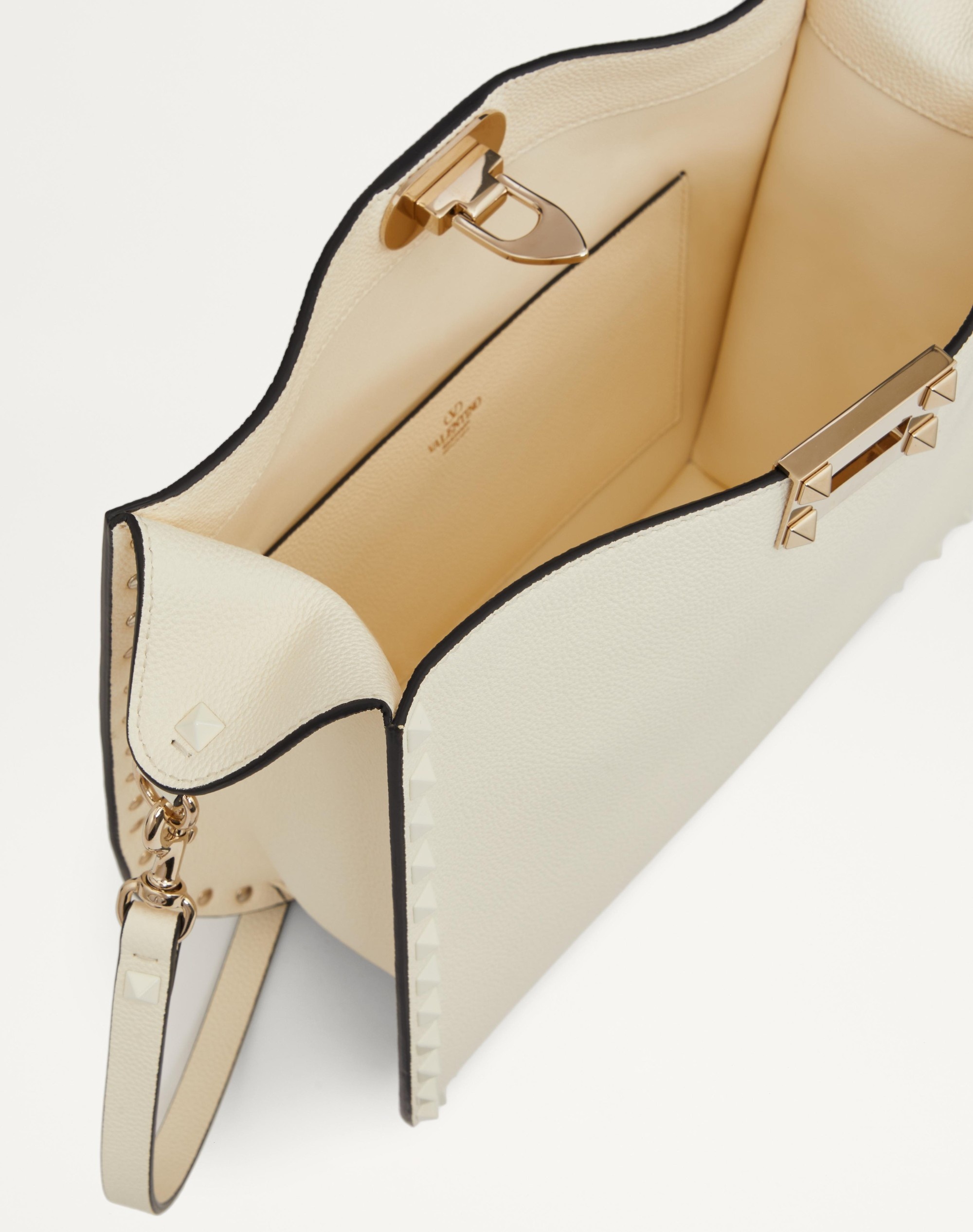 ROCKSTUD GRAINY CALFSKIN HOBO BAG - 6