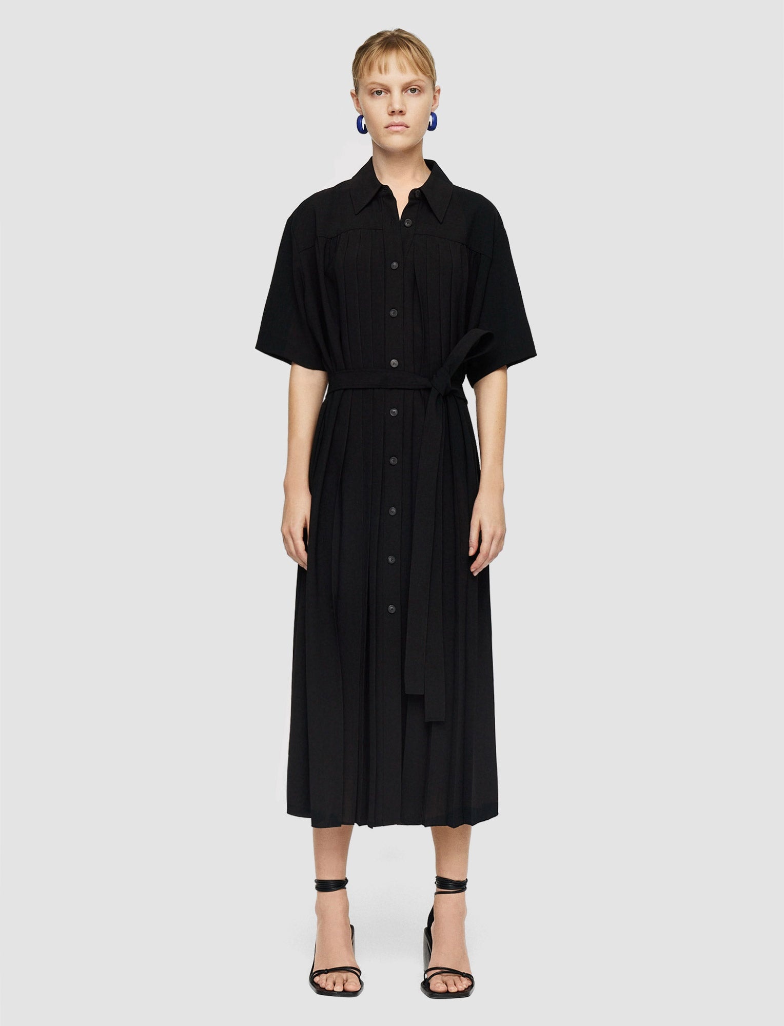 Airy Plissé Arcade Dress - 3