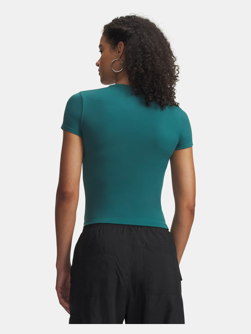 Under Armour UA Motion outlook