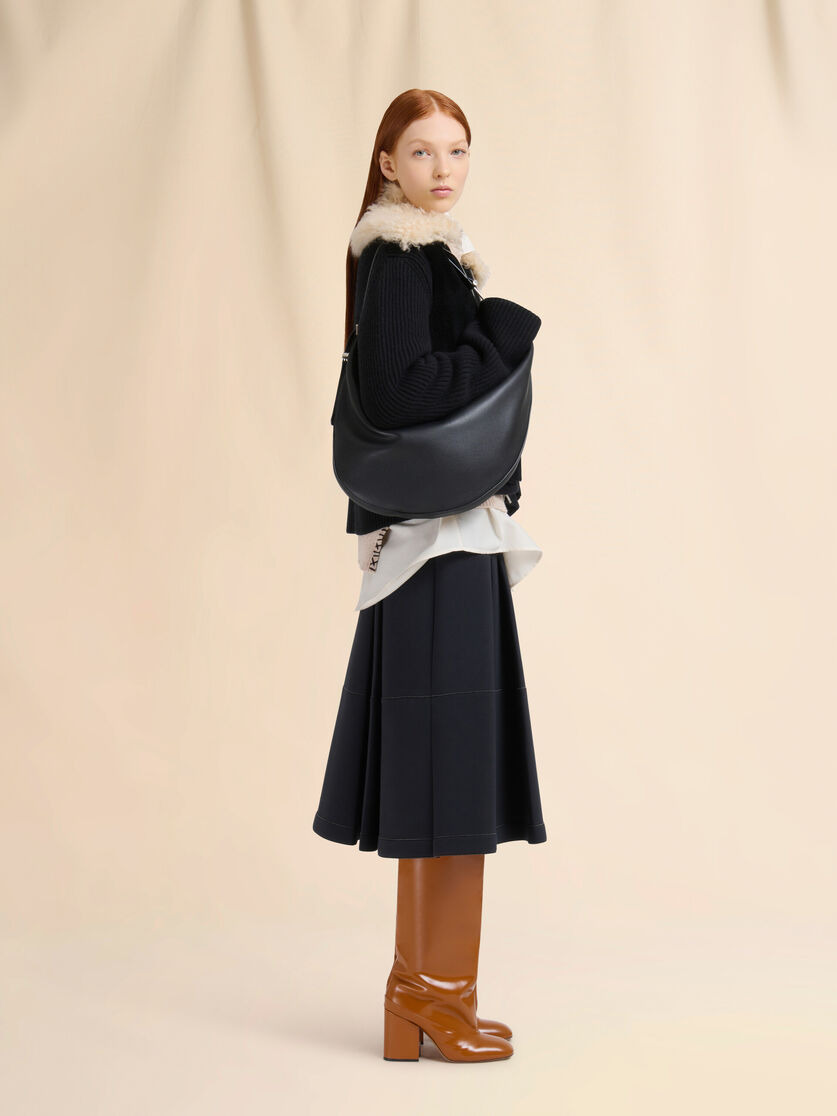 BLACK LEATHER DOT SMALL HOBO BAG - 2