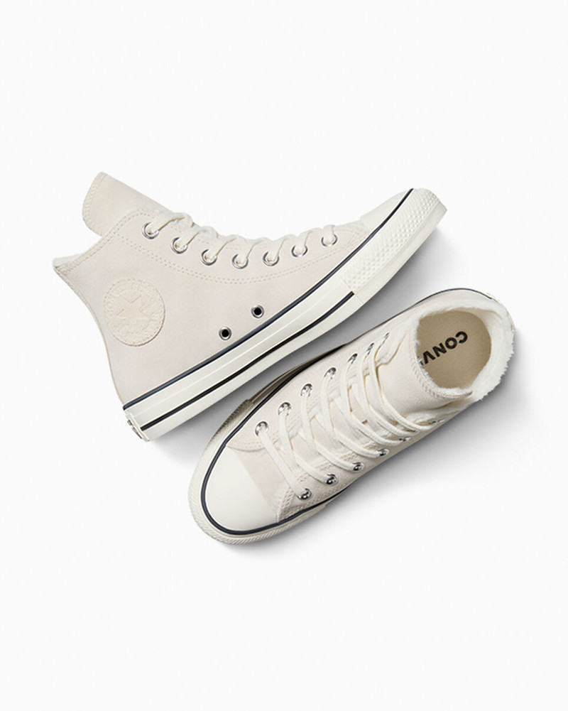 Chuck Taylor All Star Cozy Suede 5