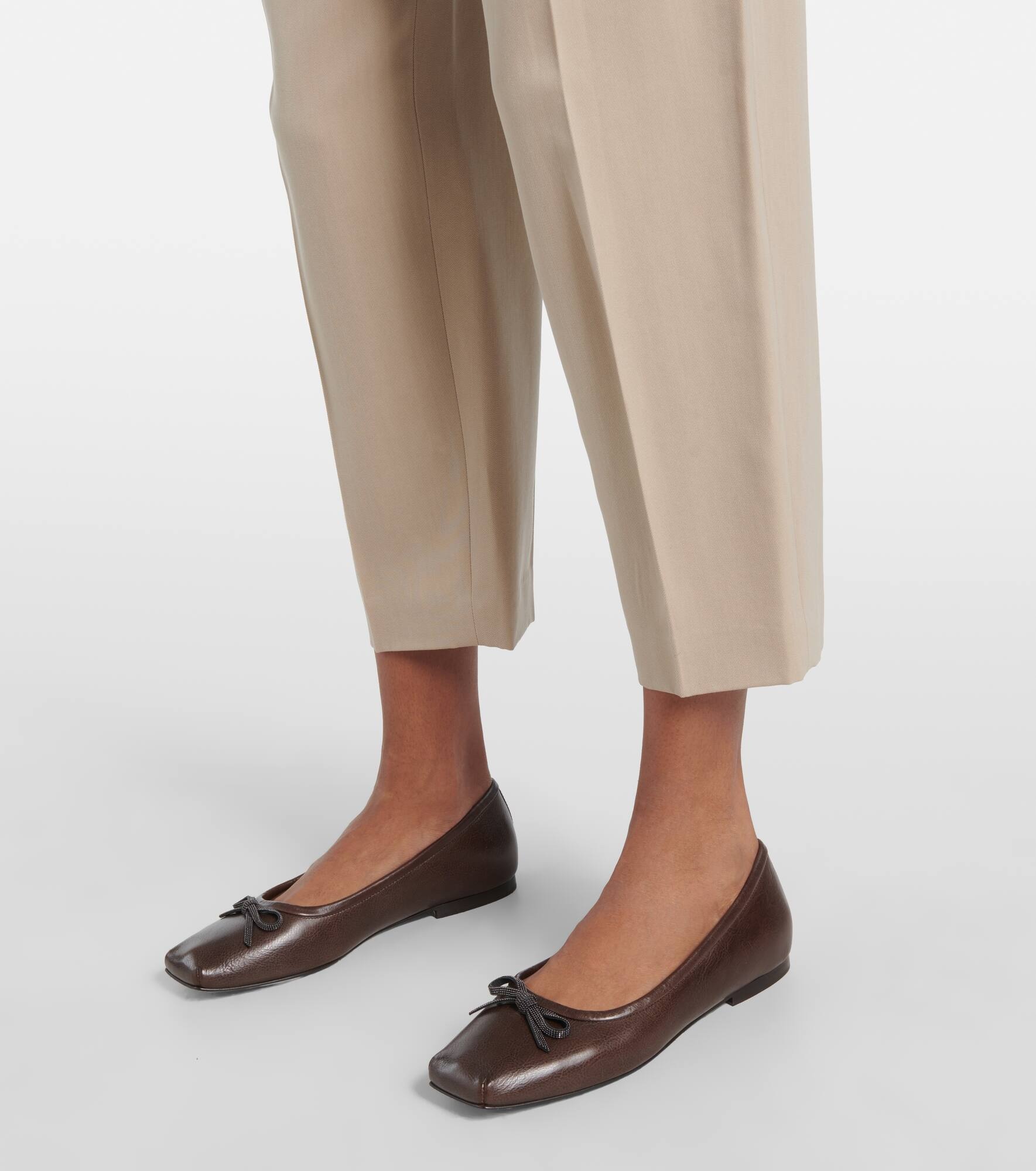 Embellished bow-detail leather ballet flats - 4