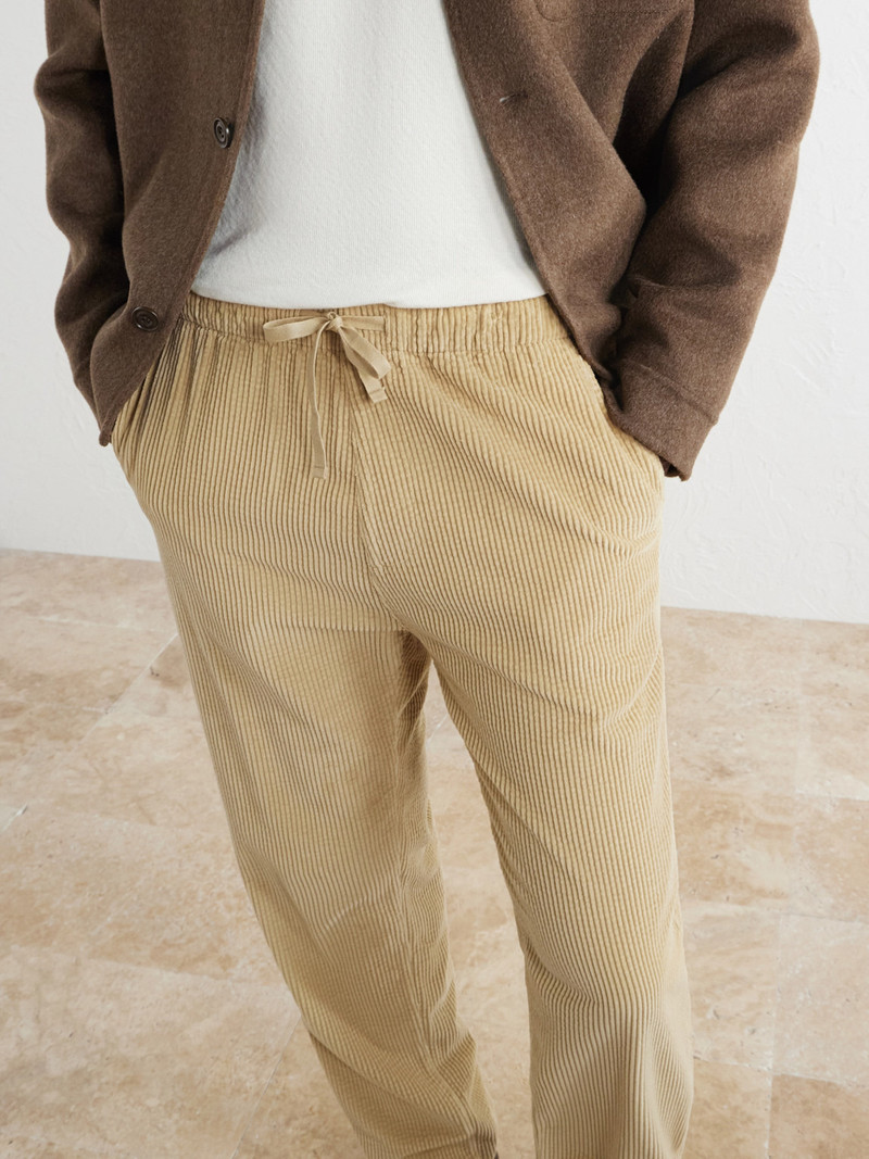 Joggy Straight-Leg Cotton-Corduroy Trousers 5