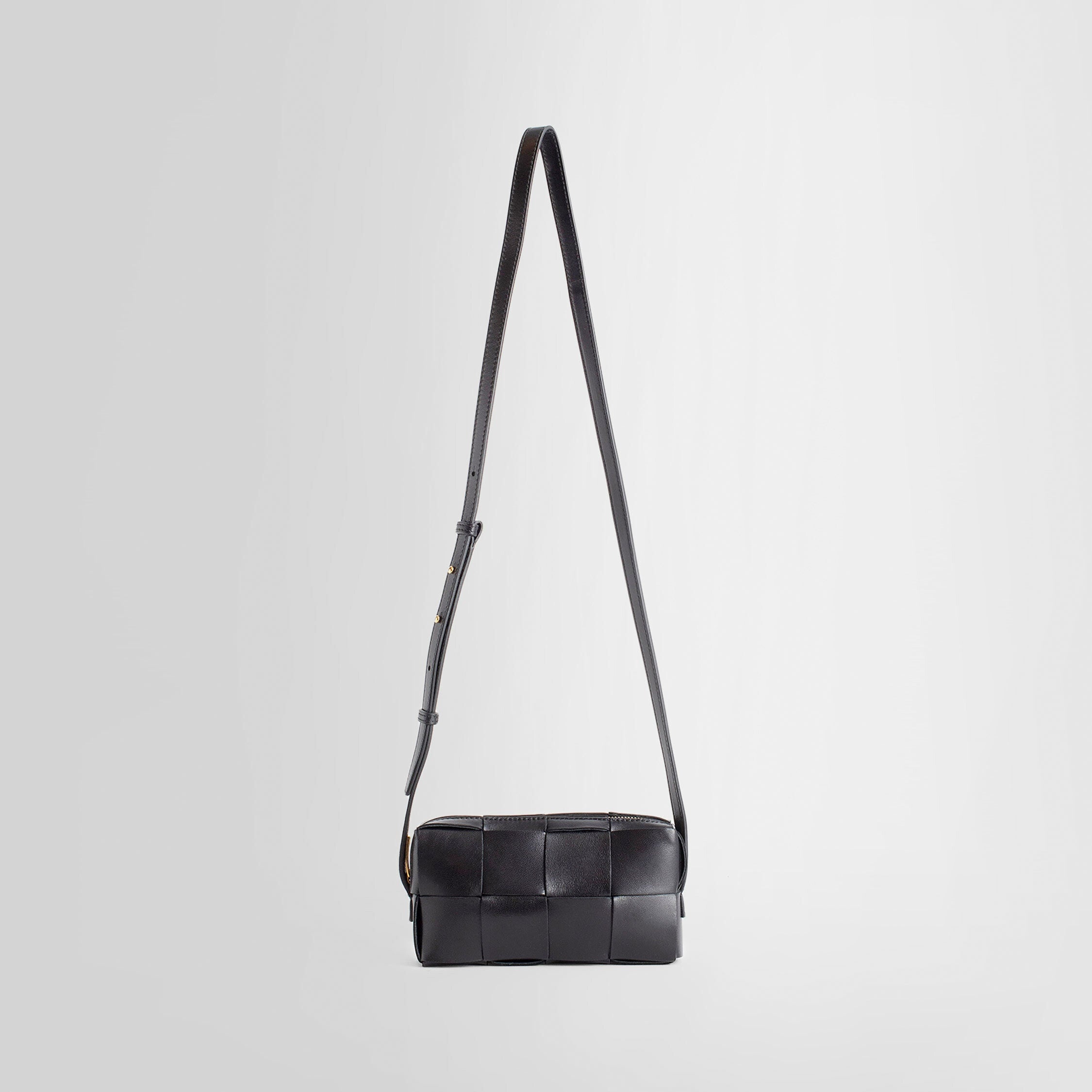 BOTTEGA VENETA WOMAN BLACK SHOULDER BAGS - 6