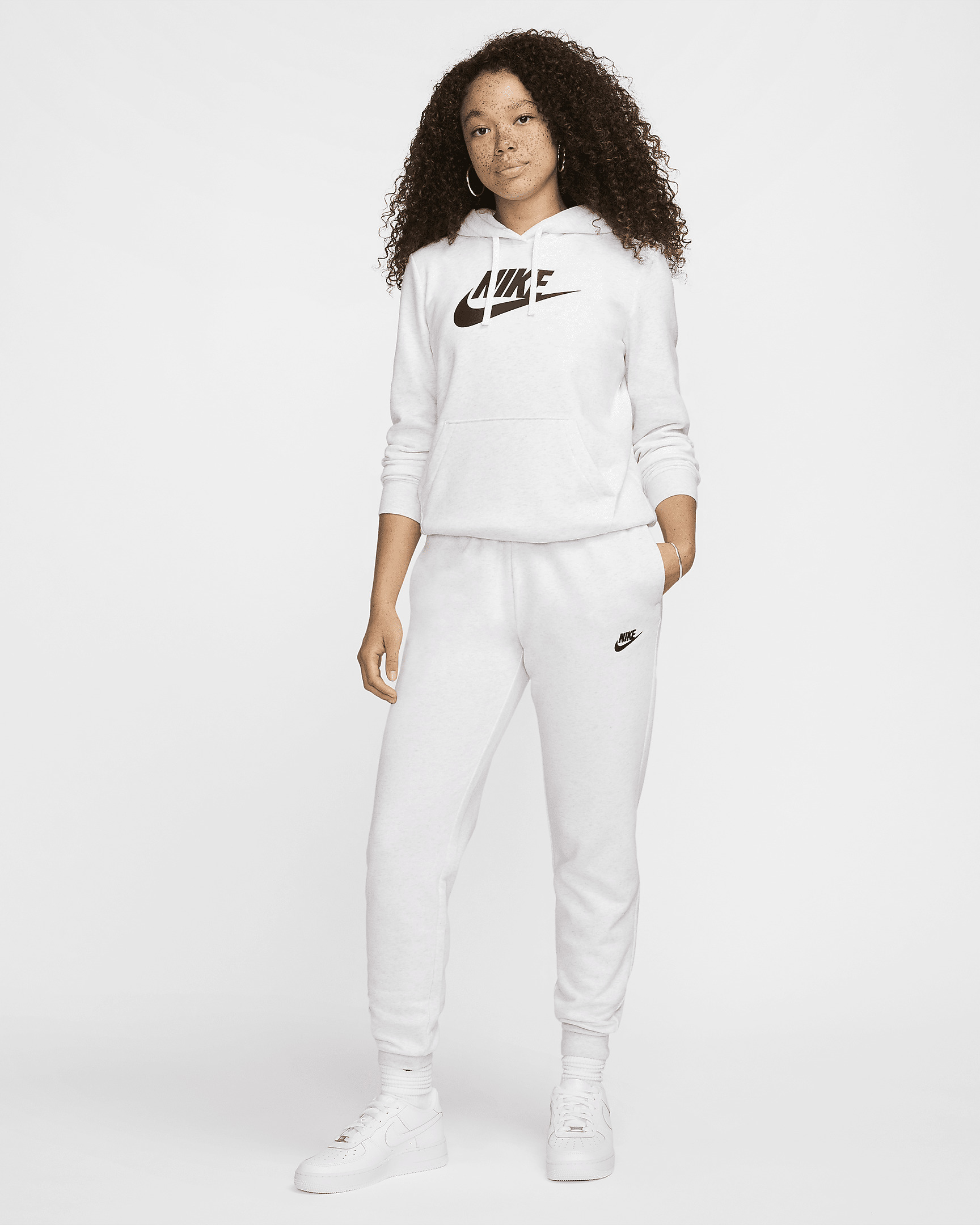 Nike Sportswear Club Fleece Women's Logo Pullover Hoodie - 7