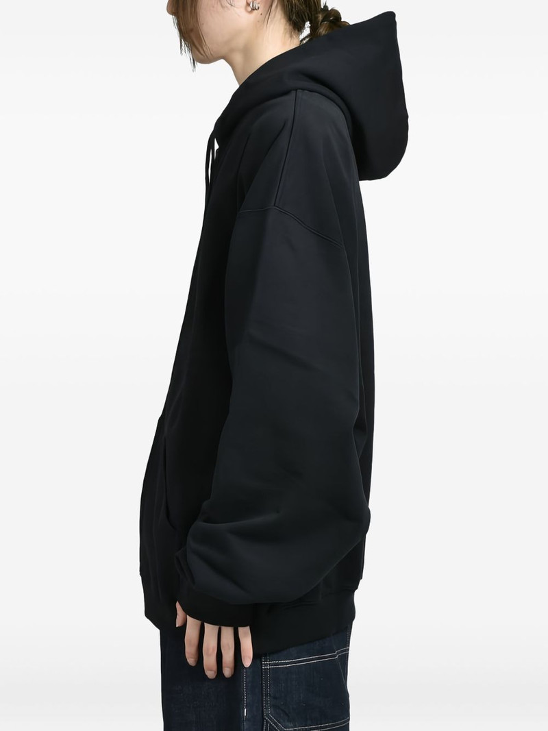 zip-up hoodie 3