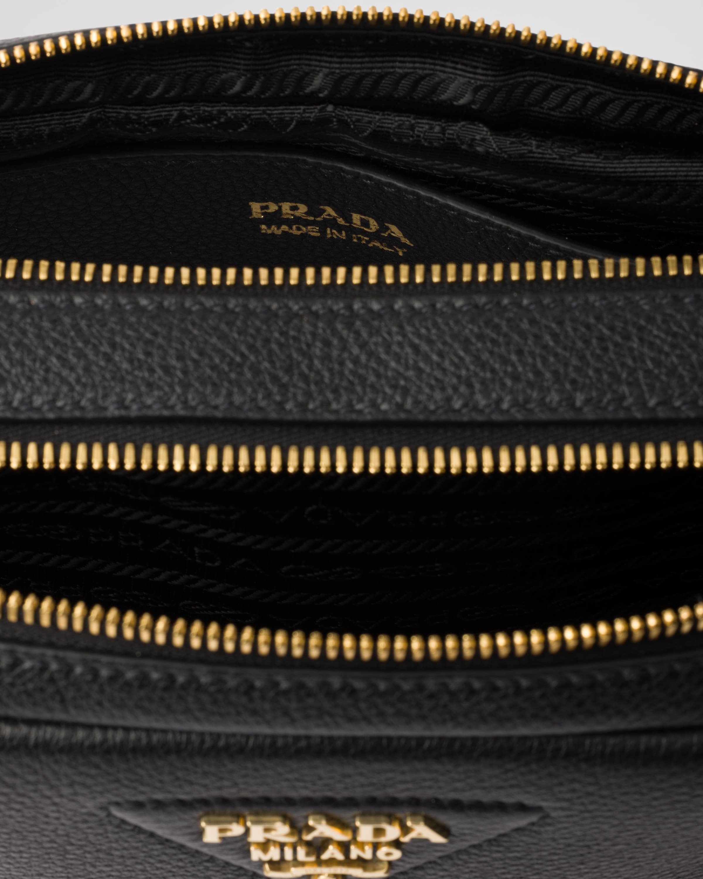 Small leather shoulder bag - 4