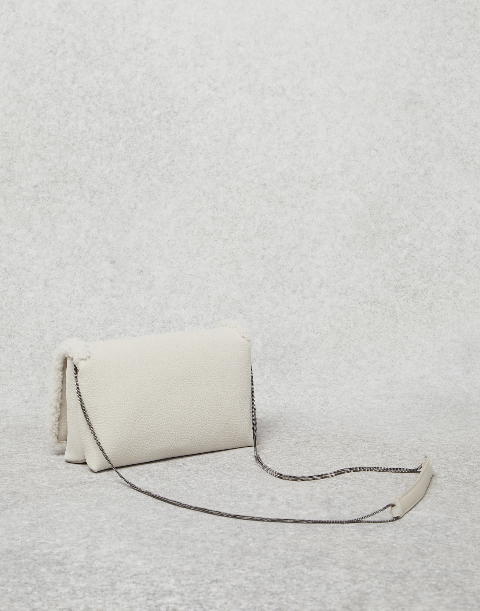 Nubuck city bag with shearling trims and precious chain - 2