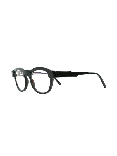 Kuboraum square shaped glasses outlook