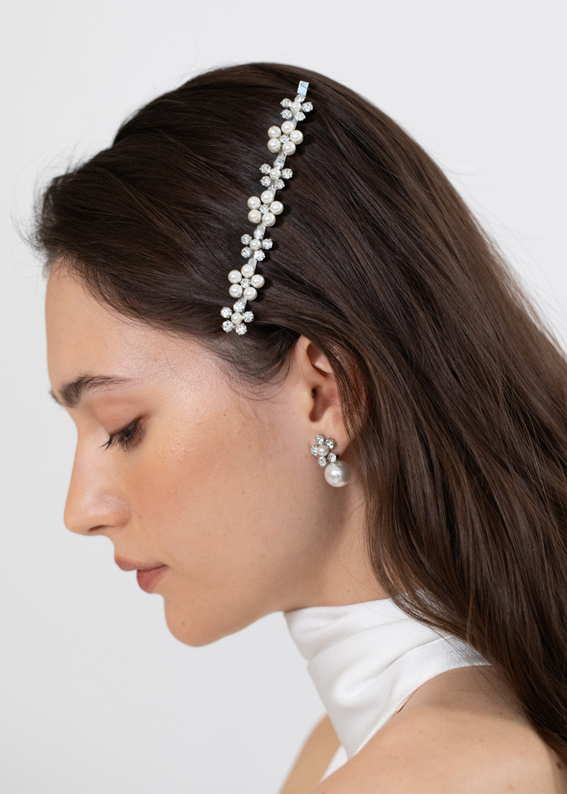 Jennifer Behr Zaya Barrette outlook