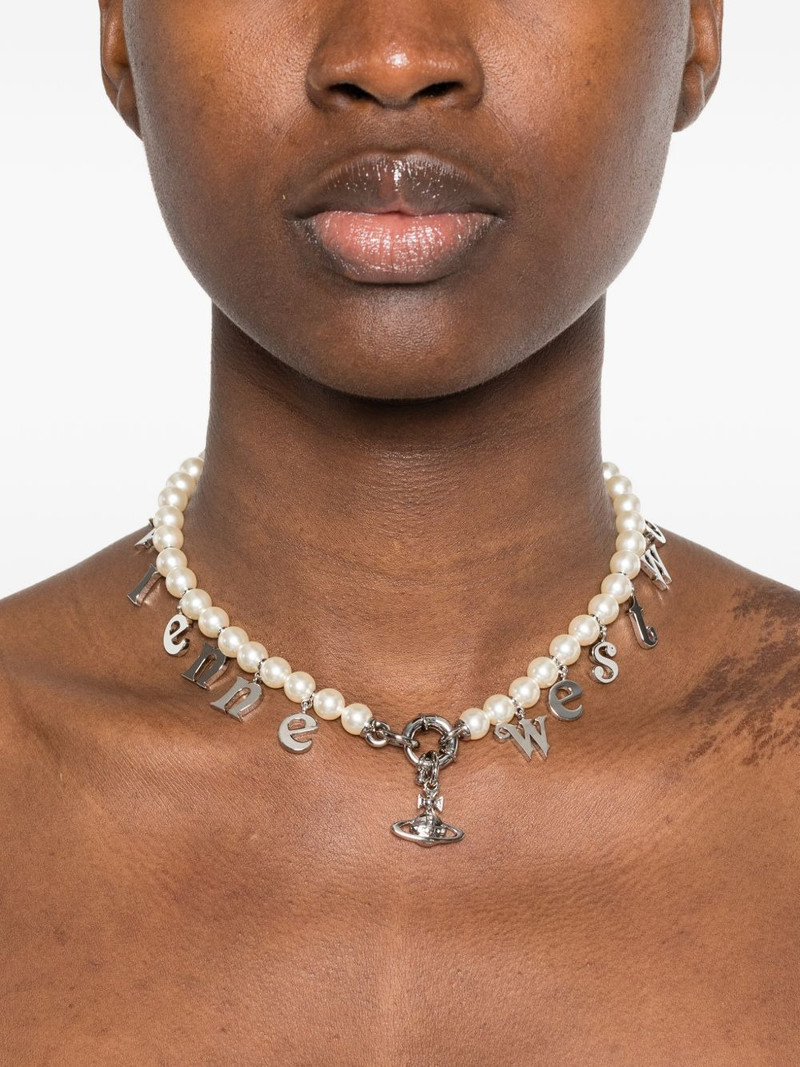 Vivienne Westwood Leanne necklace outlook