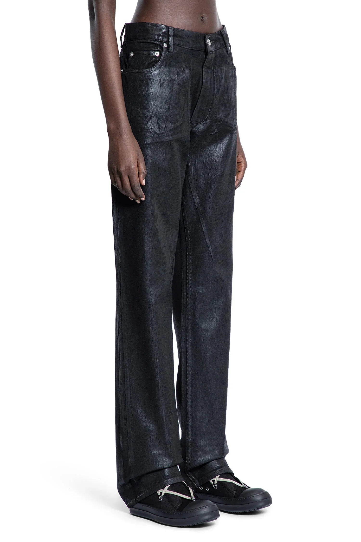 Granbury-Jeans-In-Overdyed-Foil-Denim - 2