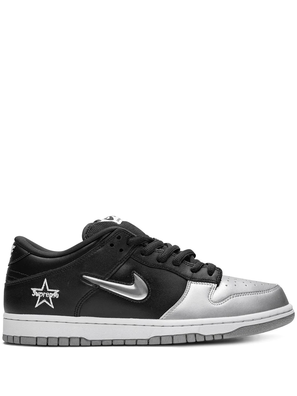 x Supreme SB Dunk Low sneakers - 1