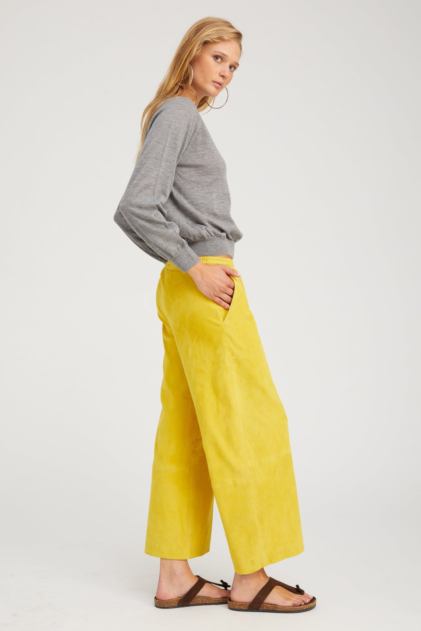 GREY CASHMERE LONG SLEEVE RAGLAN SWEATER - 6