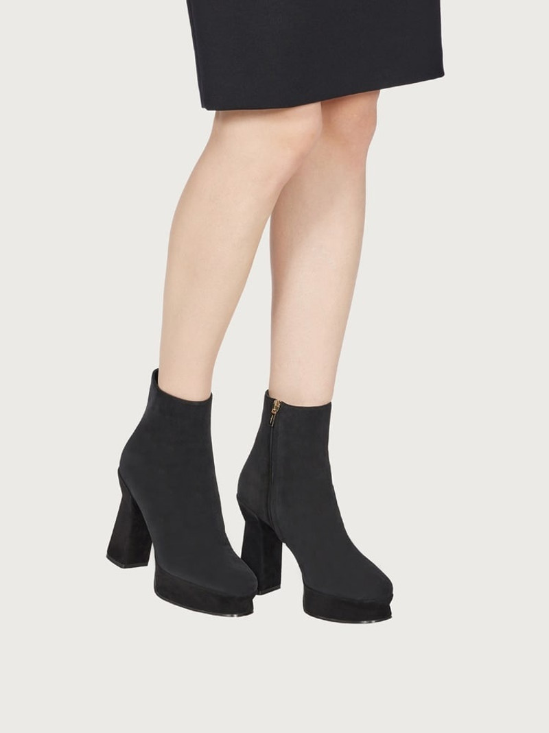 FERRAGAMO PLATFORM BOOTIE outlook
