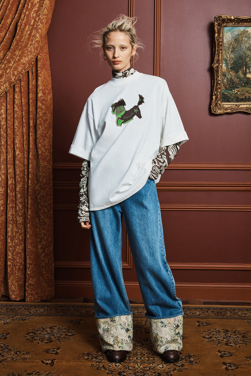 ALÉMAIS Tangible Love Embroidered Tee outlook