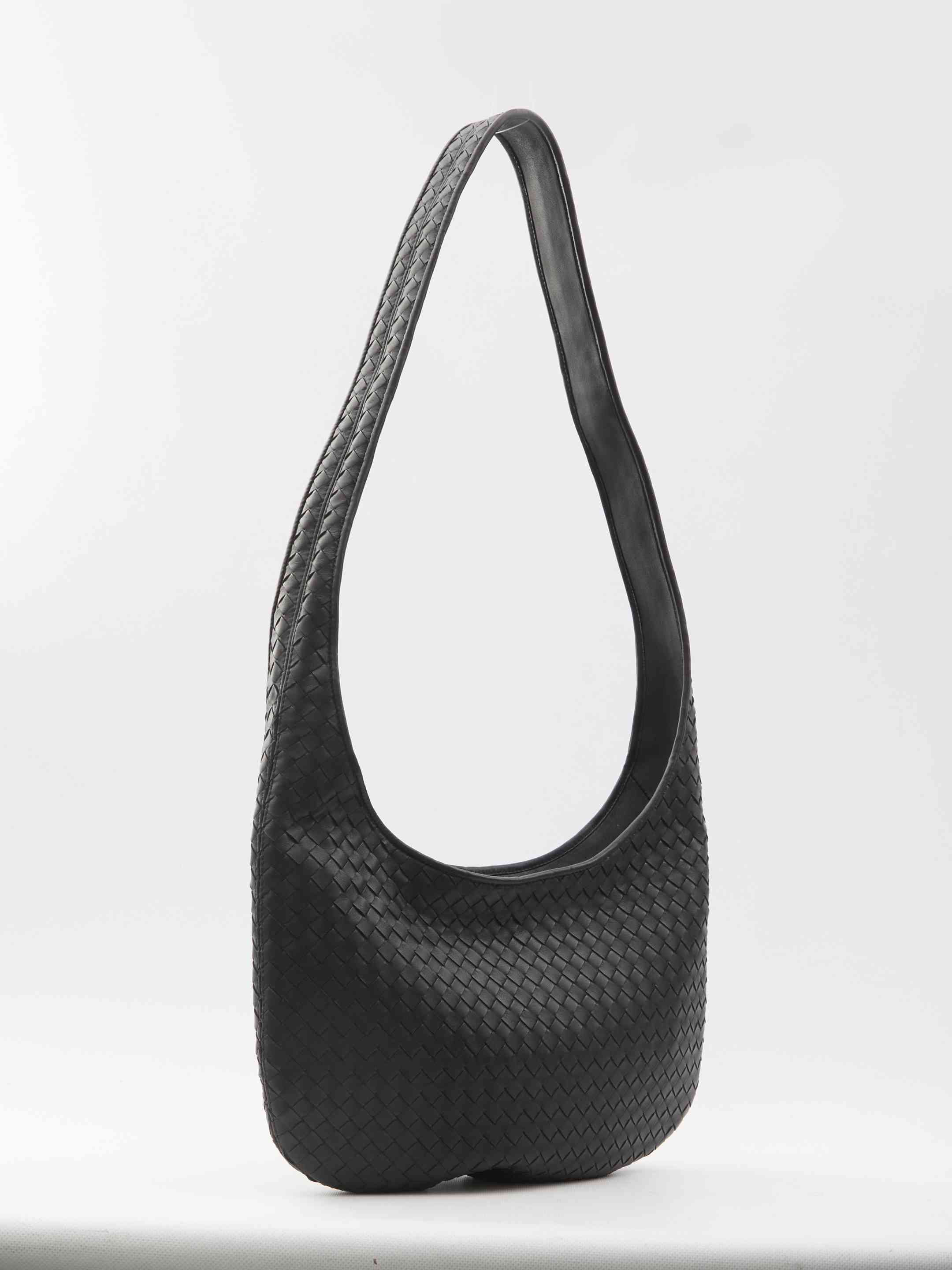 Bottega Veneta Men Black Veneto Bag - 2