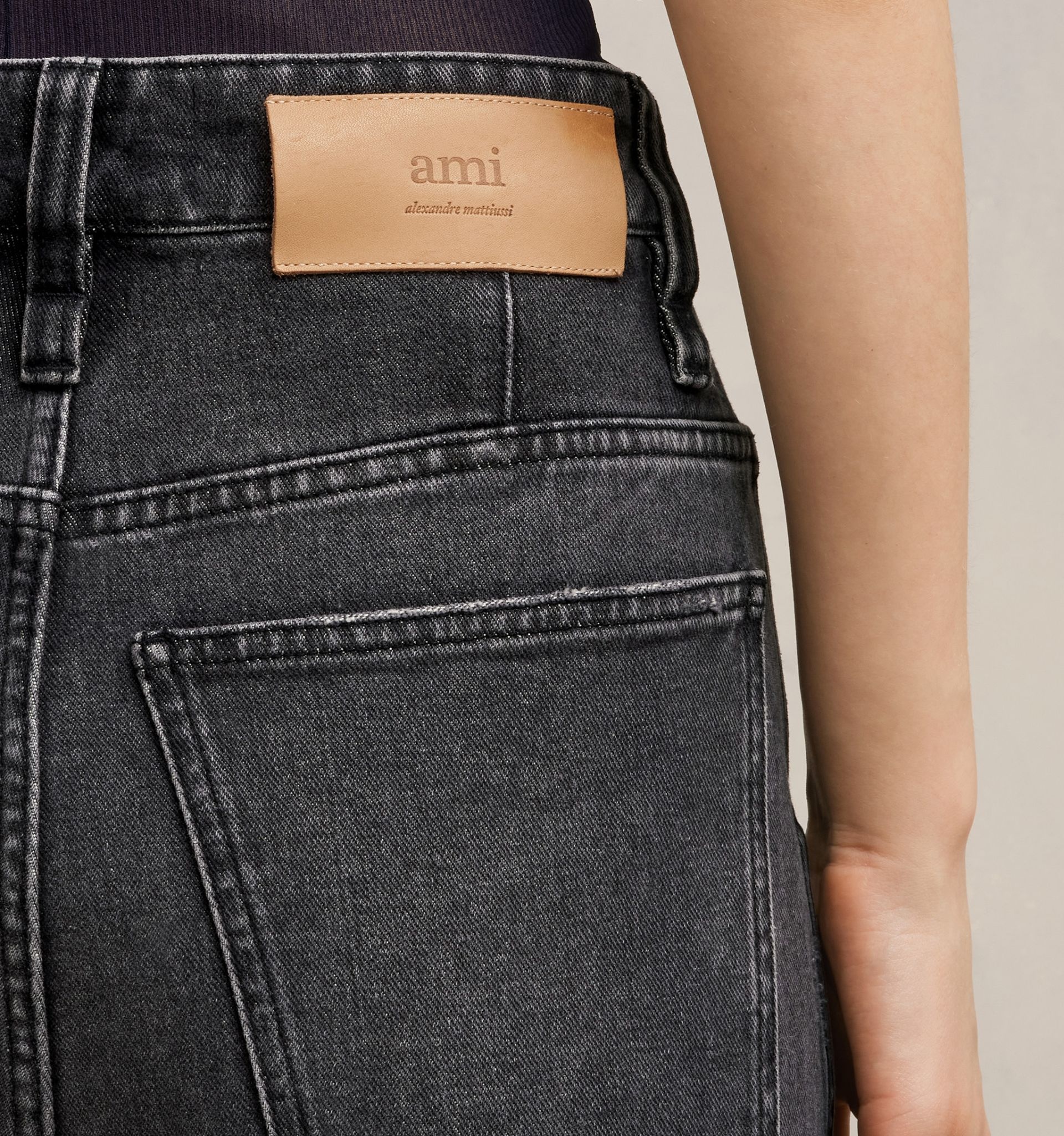 Baggy Fit Jeans - 8