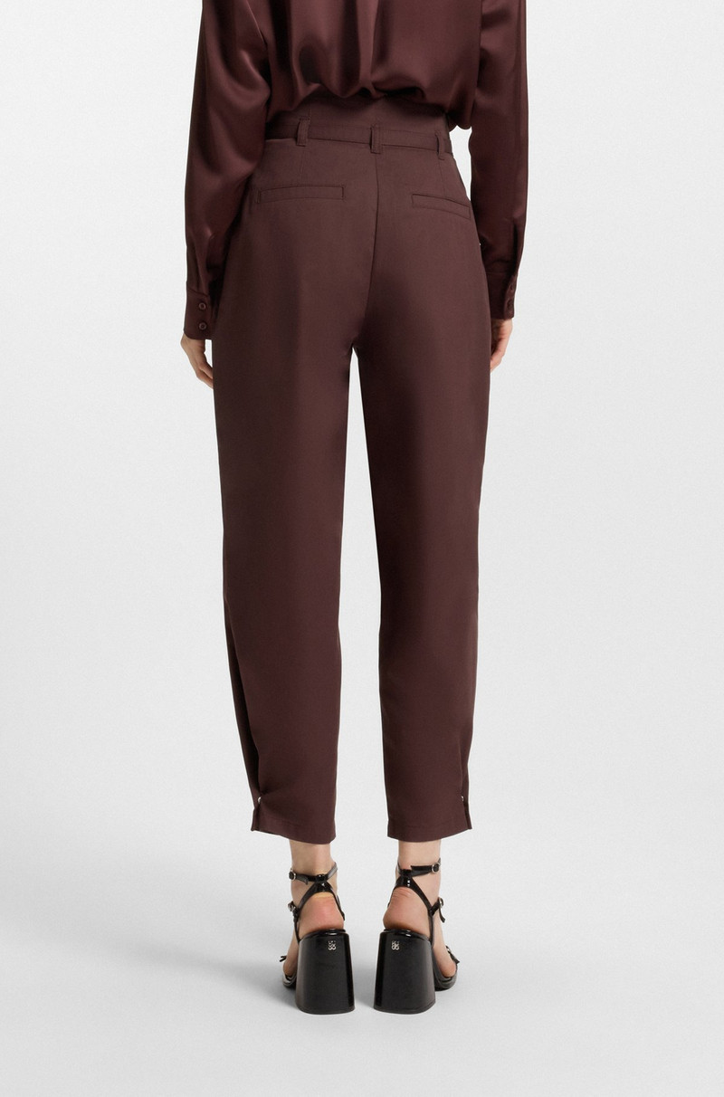 TAPERED-FIT CARGO PANTS IN ITALIAN COTTON TWILL 4